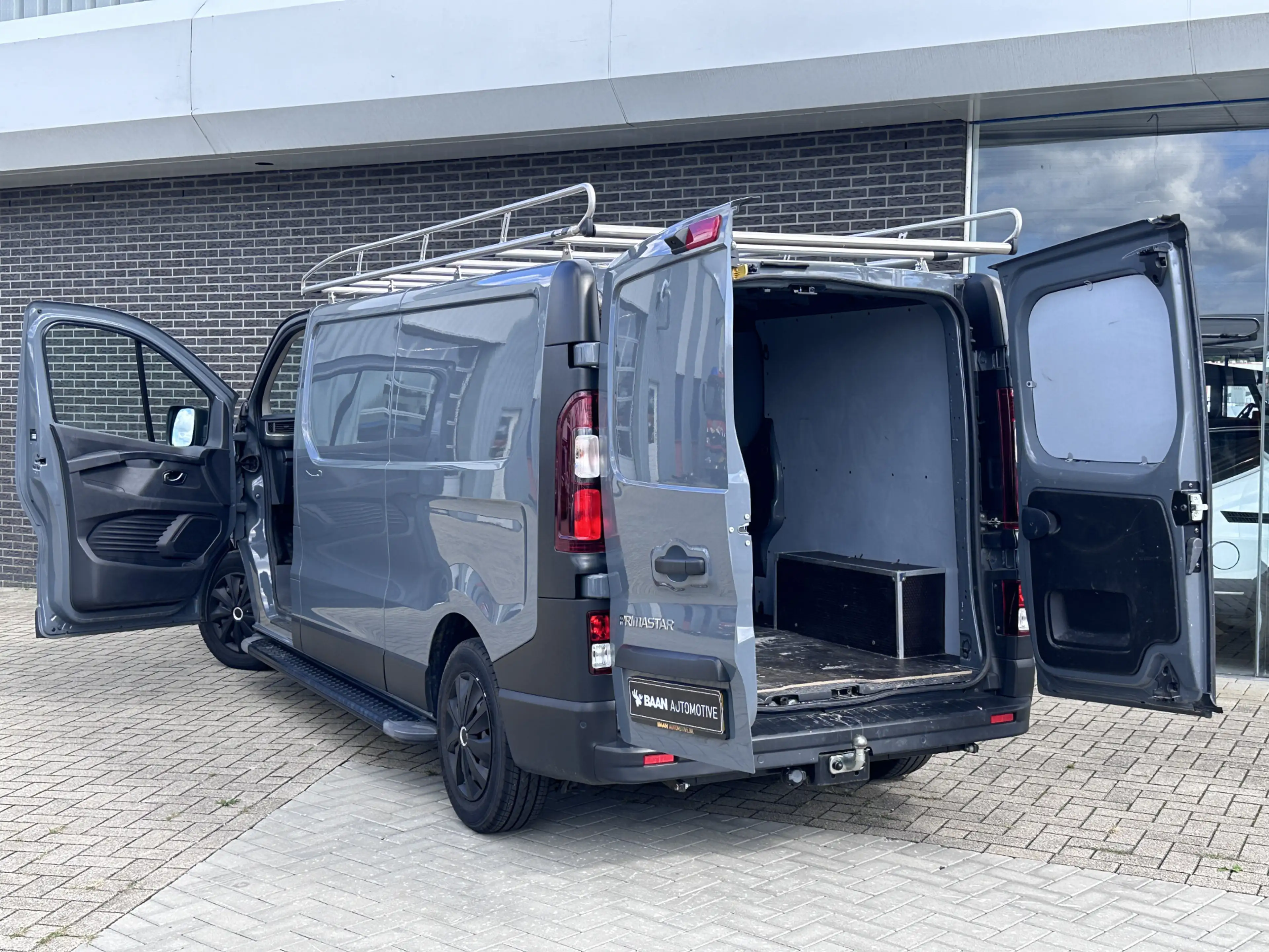 Nissan Primastar 2.0 dCi 130 L2H1 N-Connecta | Camera | Apple CarPl — photo 22