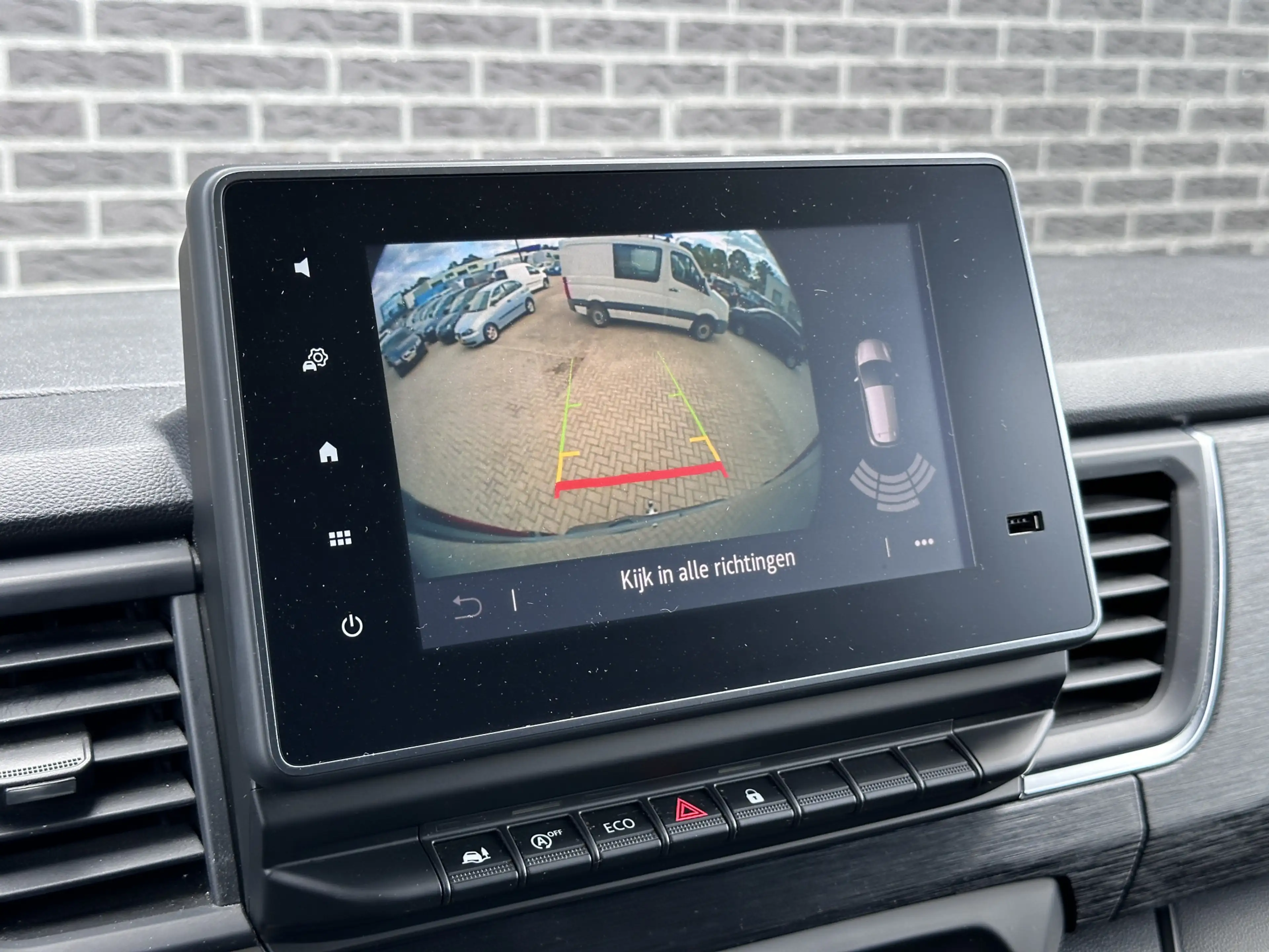 Nissan Primastar 2.0 dCi 130 L2H1 N-Connecta | Camera | Apple CarPl — photo 15