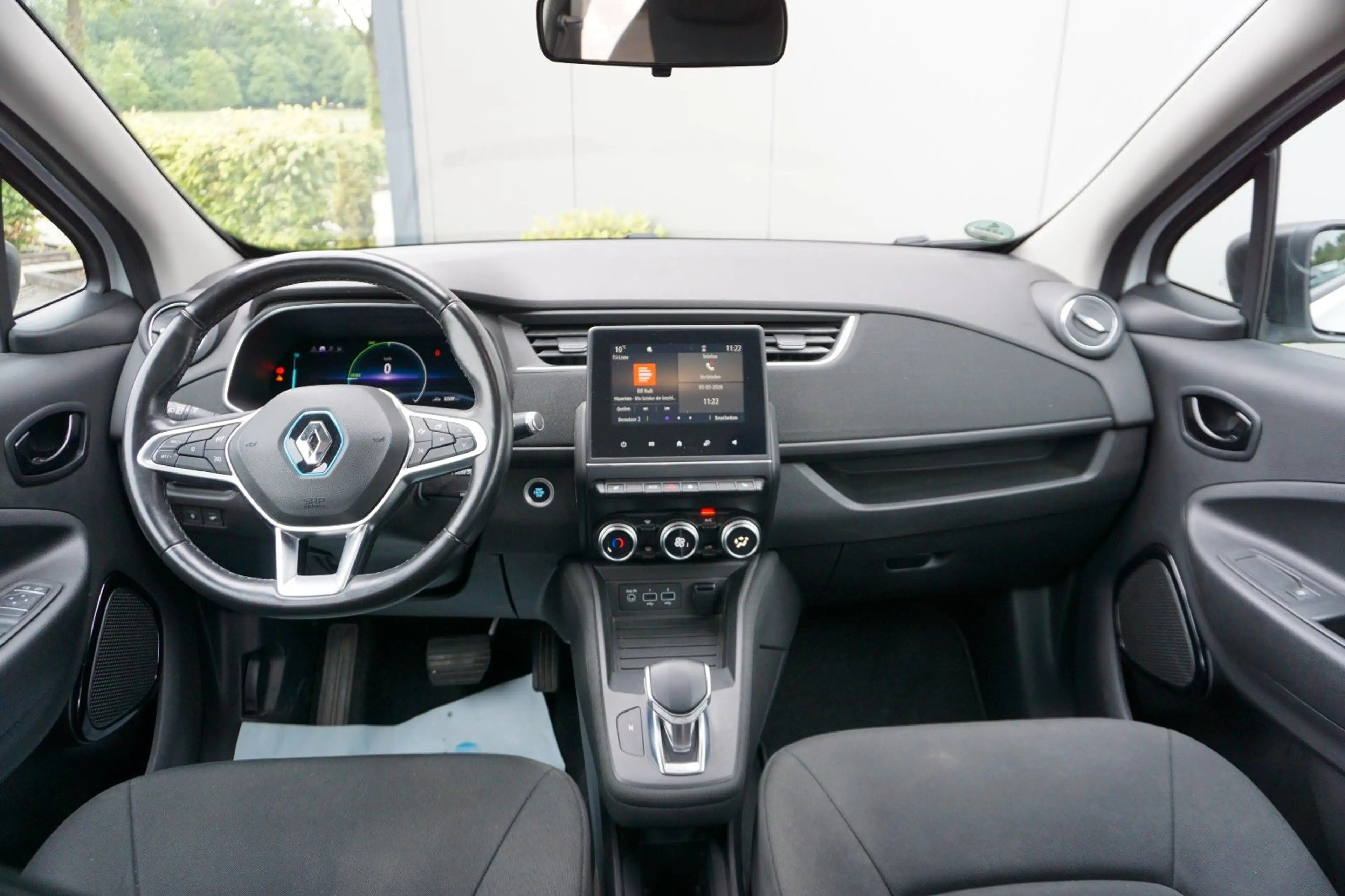 Renault ZOE R110 Automatik LED Navi Tempomat Mietbatt. — photo 15
