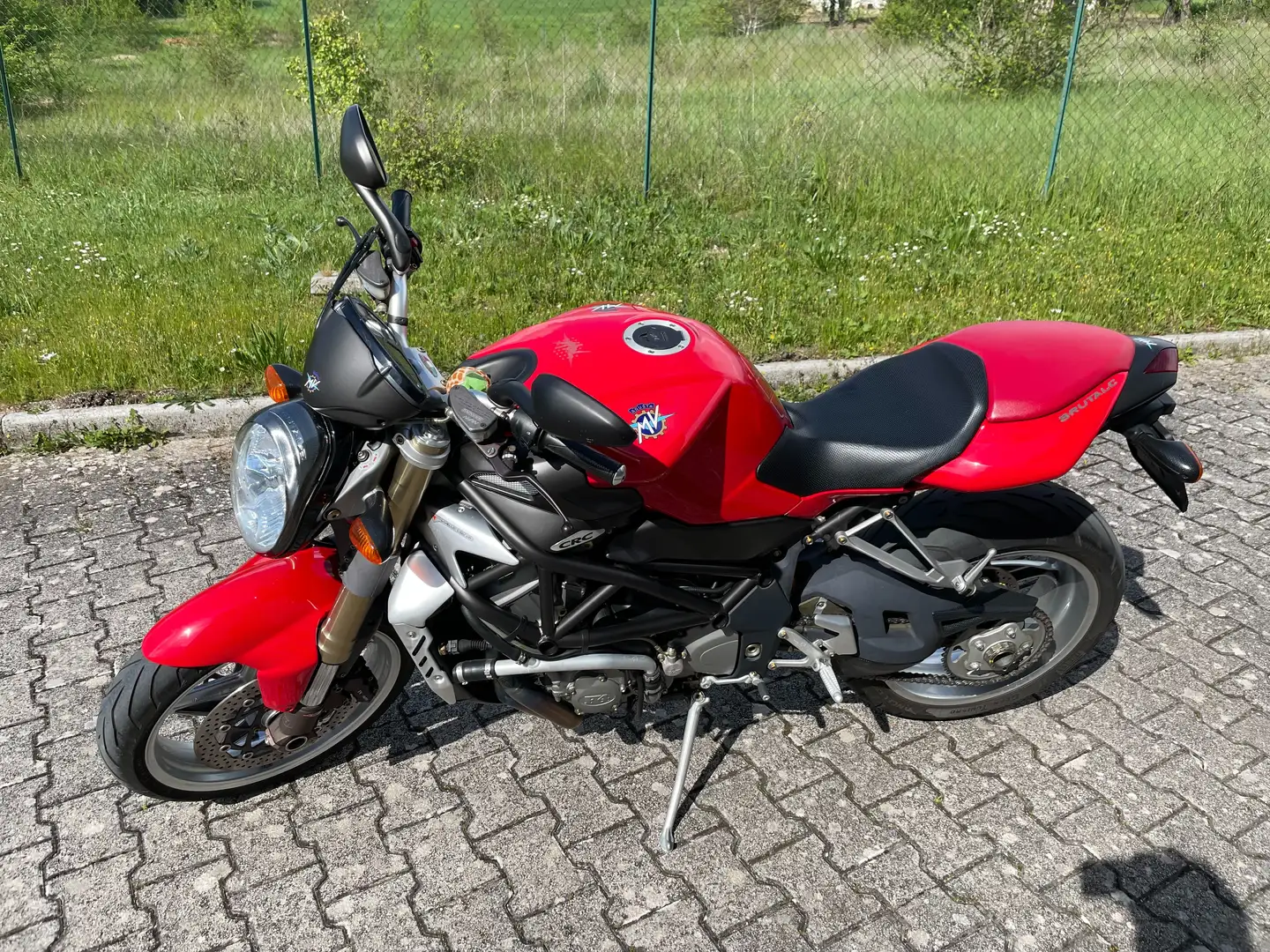 MV Agusta Brutale 750 S Red - 1