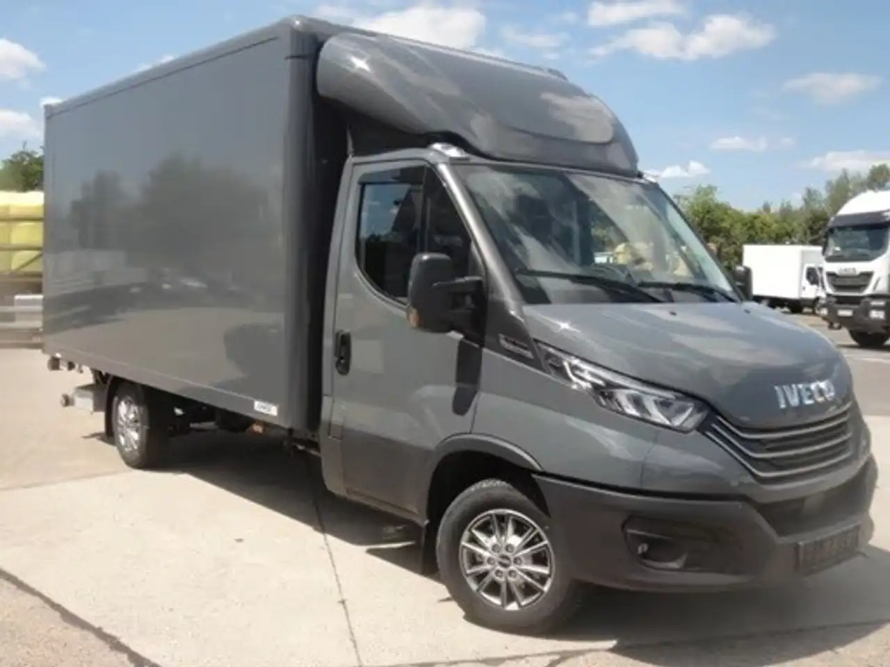 Iveco Daily 35S21A8 Koffer/LBW - Luftfederung