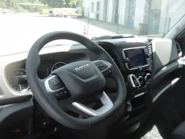 Iveco Daily 35S21A8 Koffer/LBW - Luftfederung Ansicht 5