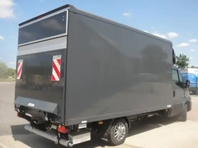 Iveco Daily 35S21A8 Koffer/LBW - Luftfederung Ansicht 2