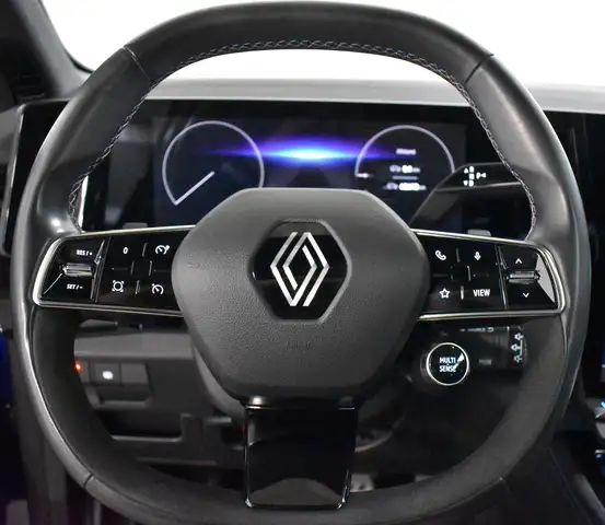Renault Austral view 7