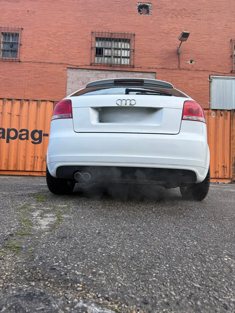 Audi A3 2.0TDI Attraction S line Sport PacketPlus Blanco - 2