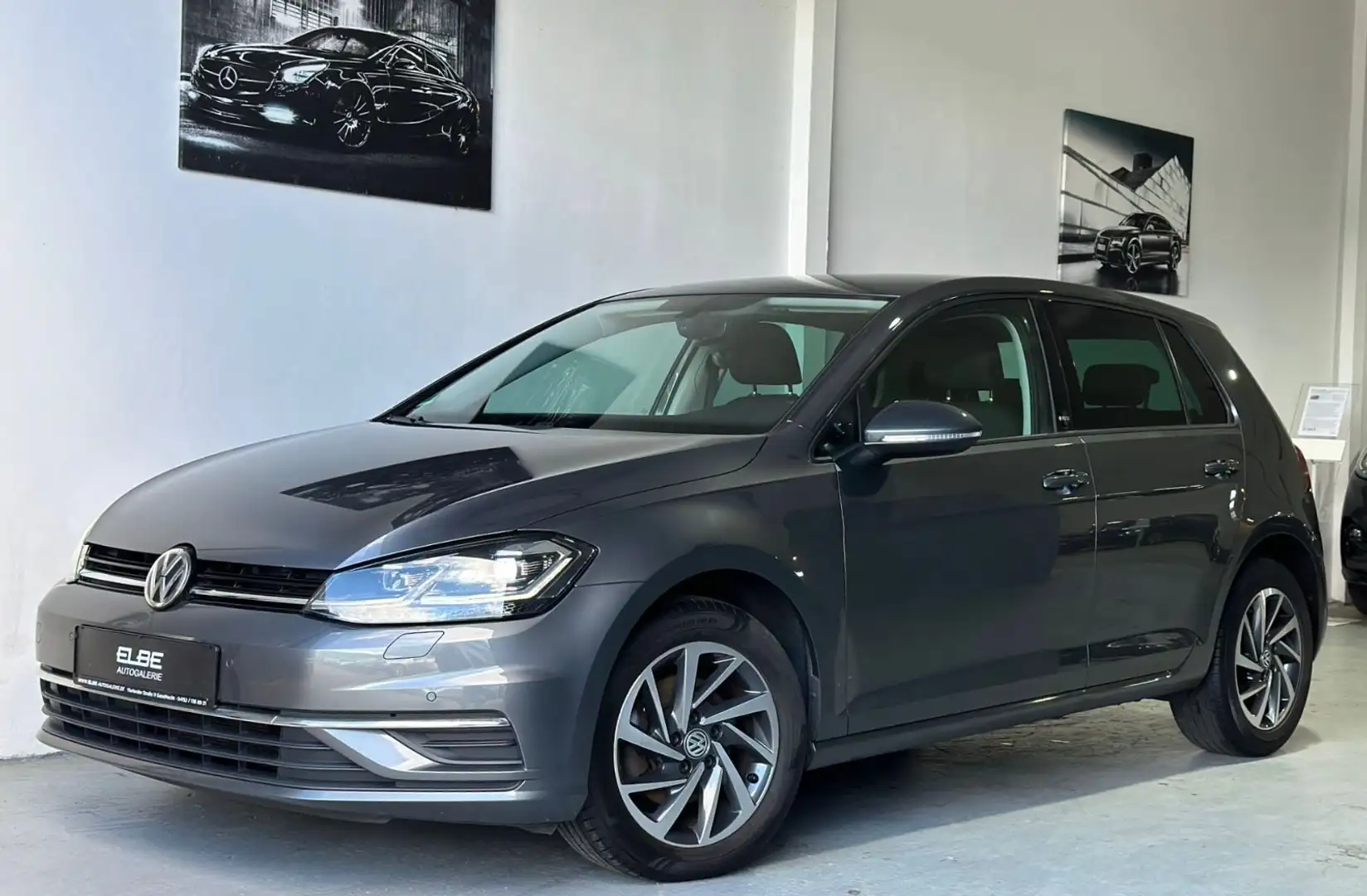 Volkswagen Golf VII Lim. 1.6 TDI DSG Sound 1Hand Scheckheft Grijs - 2