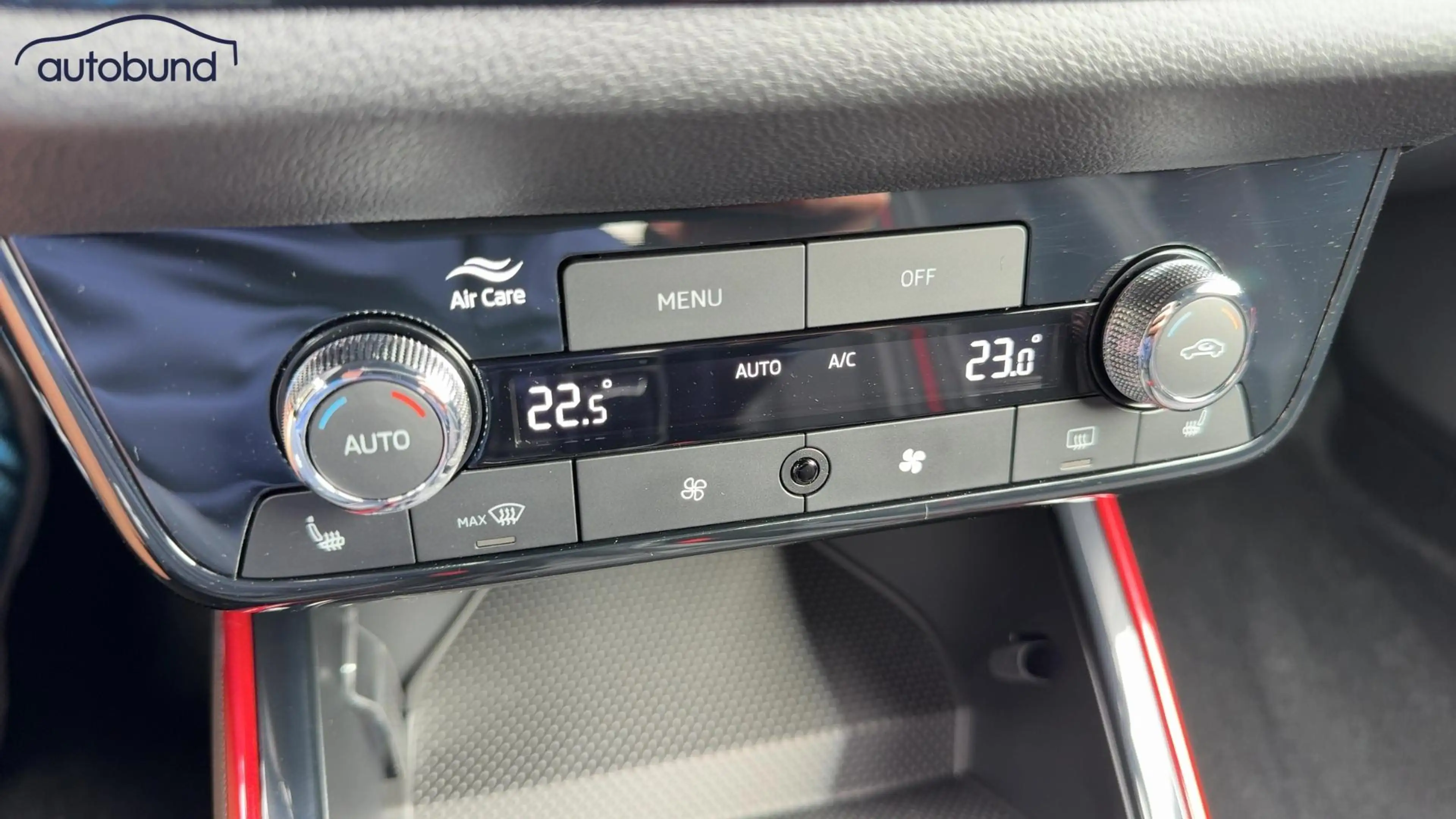Skoda Fabia IV 1,0 TSI DSG Monte Carlo Alu KA LED Link LRH NBA PDC RFK SHA Shz — photo 14