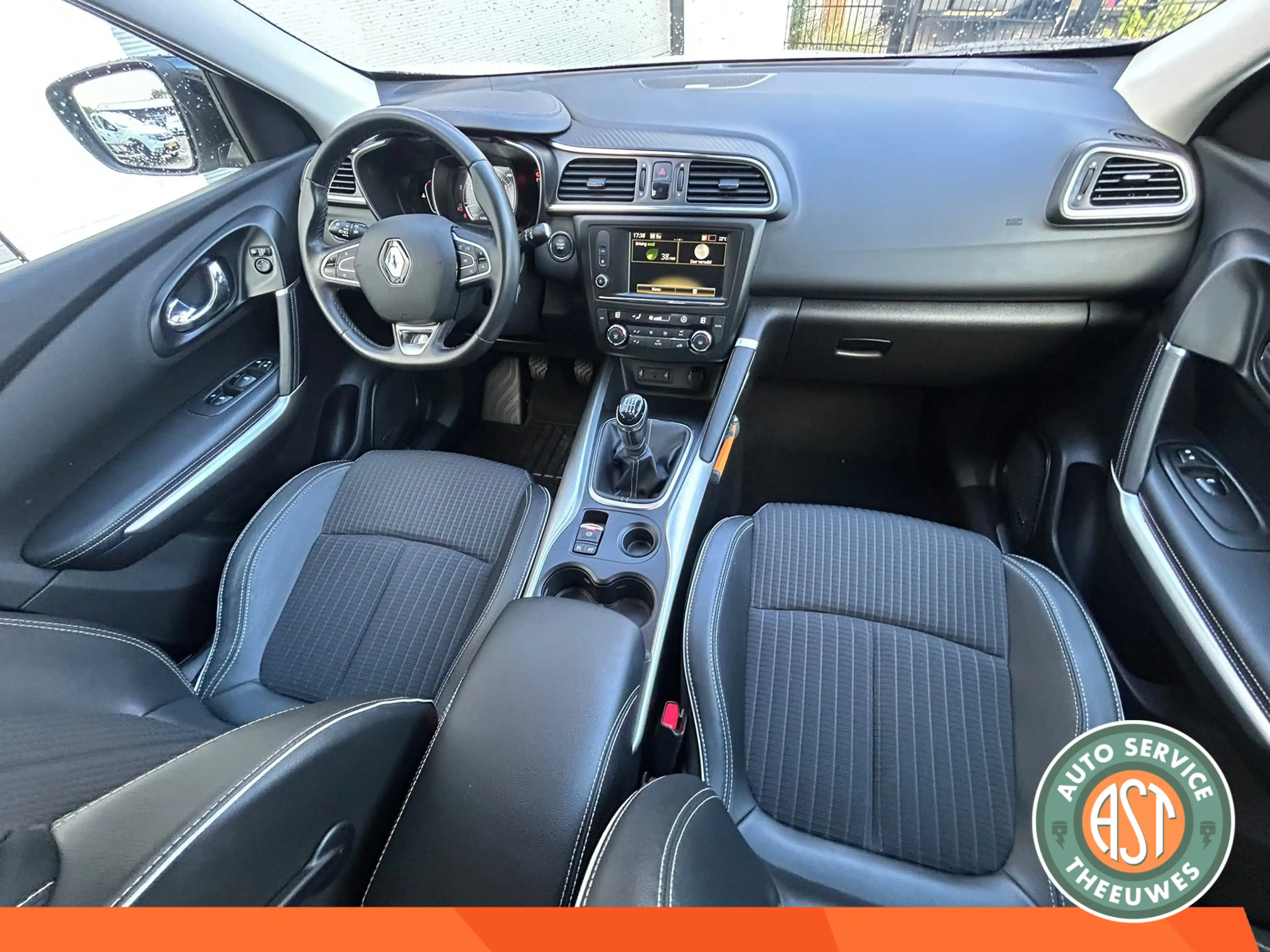 Renault Kadjar 1.2 TCe Bose|LED|NAVI|CAMERA|TREKHAAK|NAP — photo 12