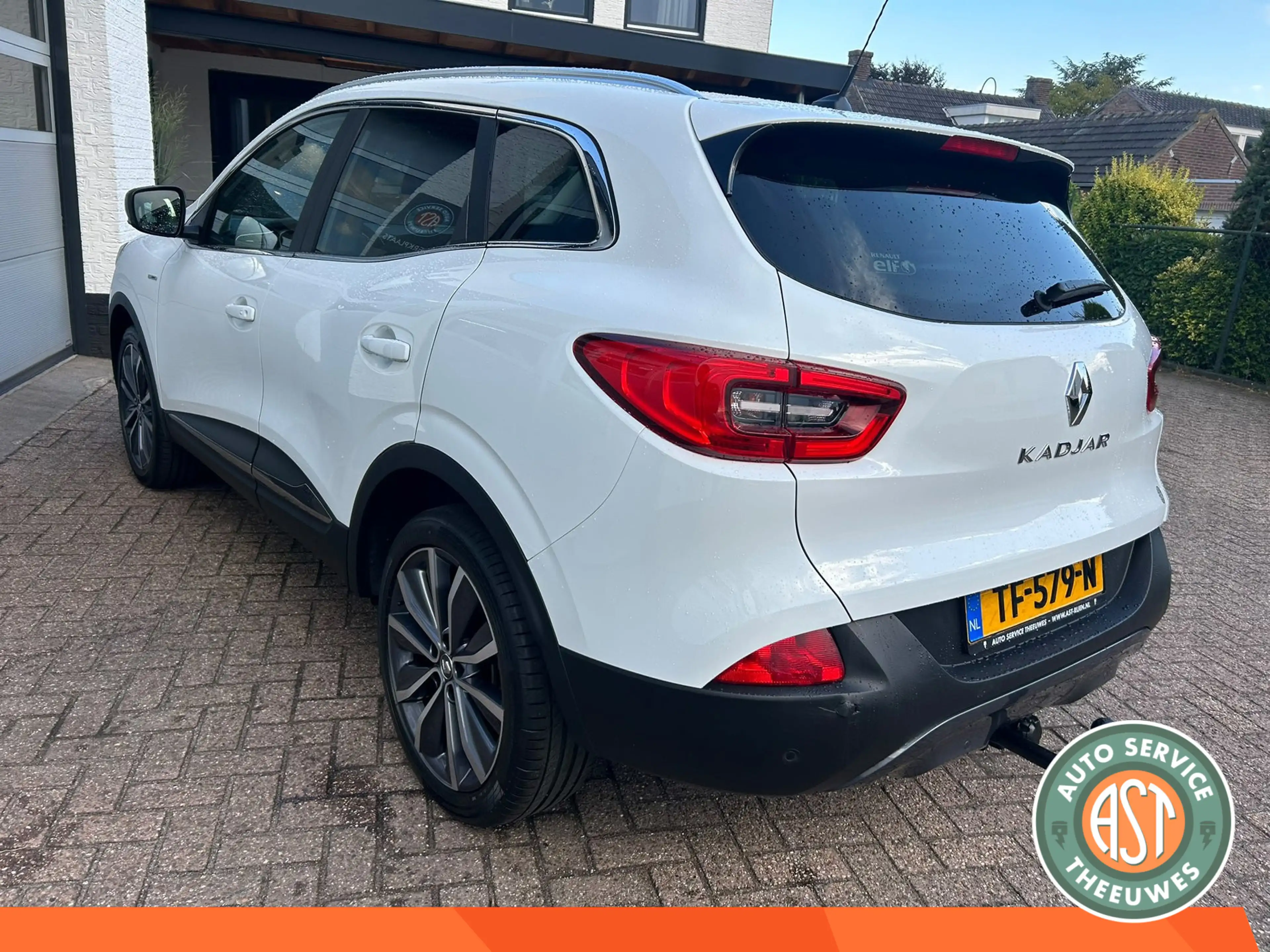Renault Kadjar 1.2 TCe Bose|LED|NAVI|CAMERA|TREKHAAK|NAP — photo 9