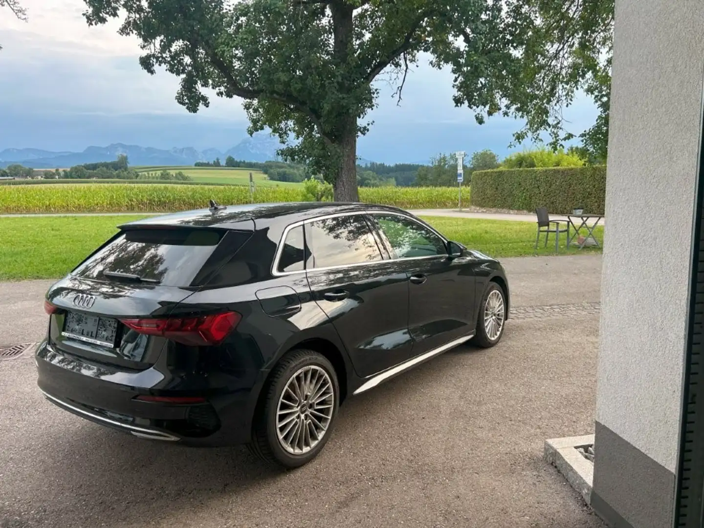 Audi A3 SB 35 TDI advanced S-tronic*LED*Kamera*ACC*NAVI... Schwarz - 2