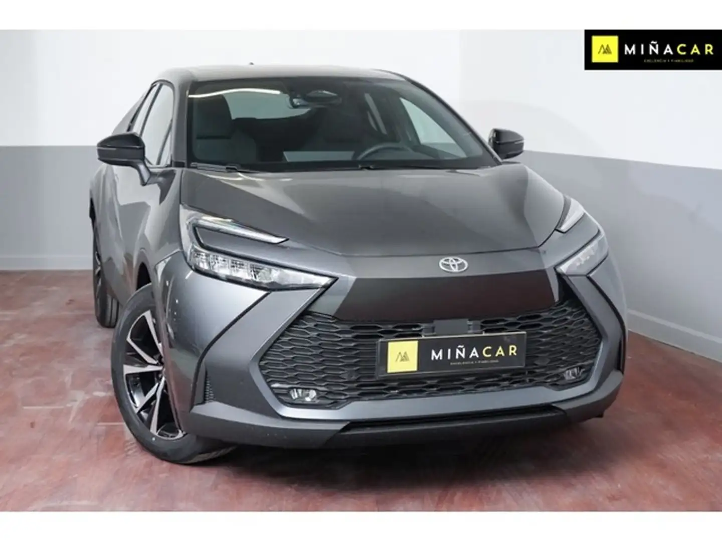 Toyota C-HR 1.8 Advance Hybrid 140 Gris - 2