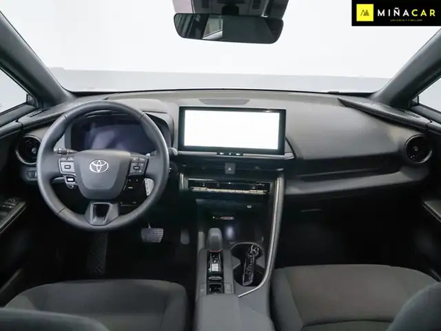 Toyota C-HR view 6