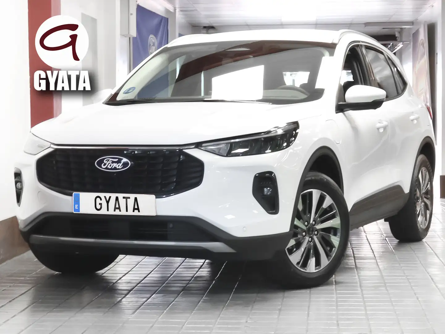 Ford Kuga 2.5 Duratec PHEV Titanium 4x2 Blanc - 1