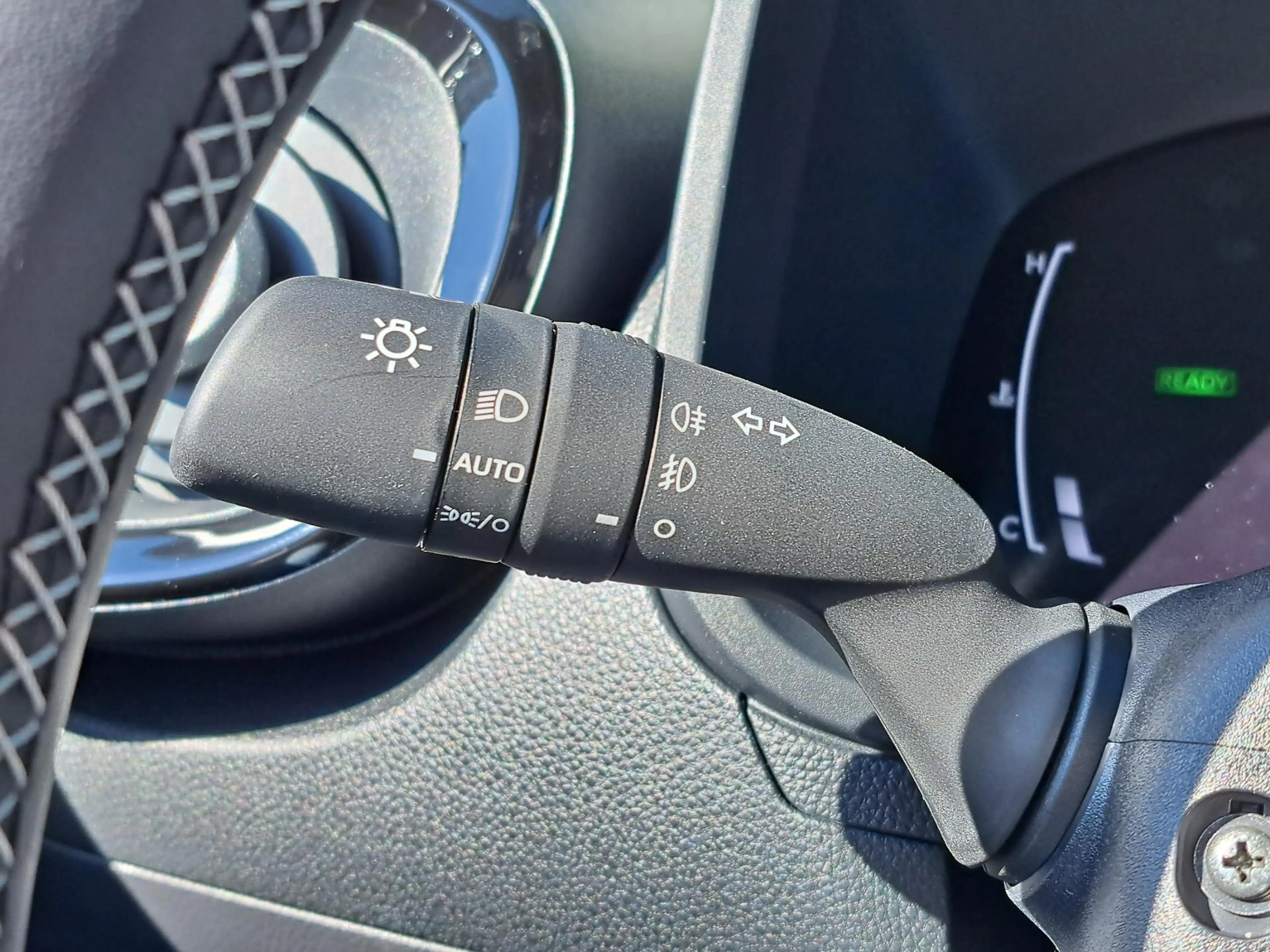 Toyota Aygo X HYBRID 115 GR-SPORT 18'' LM-VELGEN PDC STOELVERWAR — photo 14