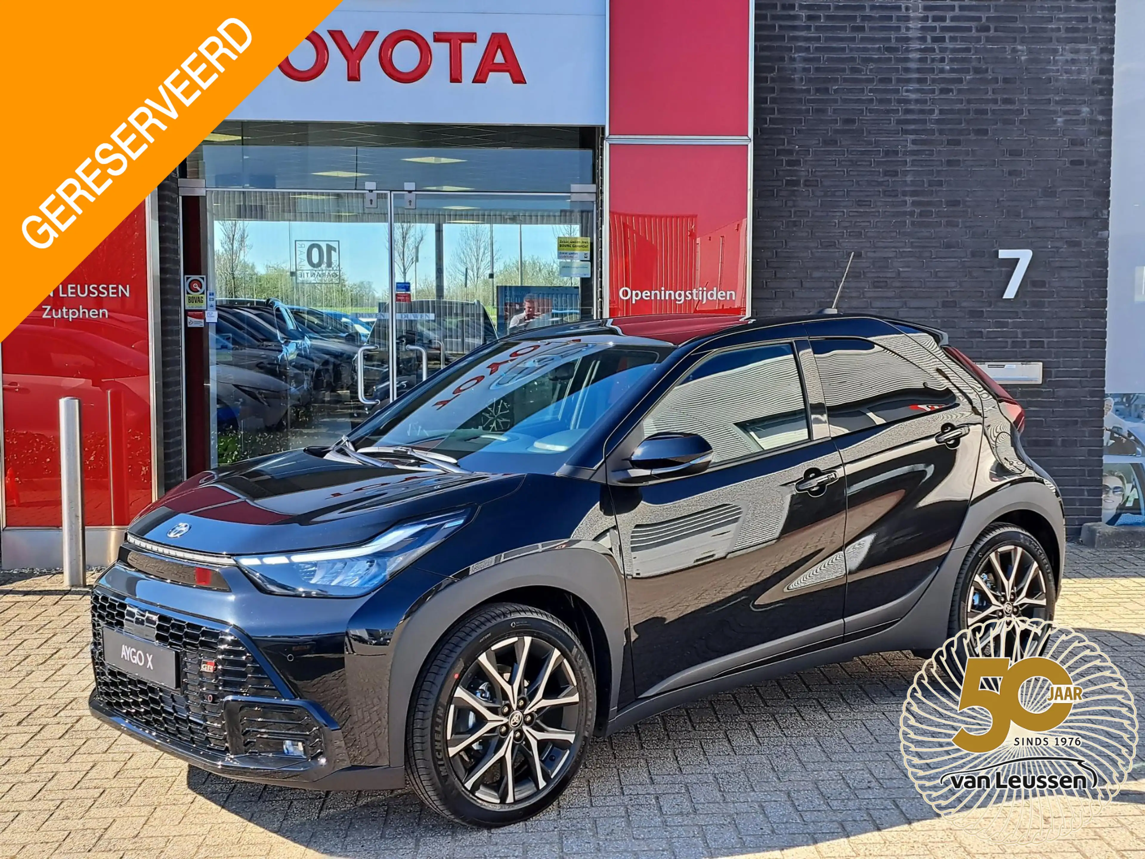 Toyota Aygo X HYBRID 115 GR-SPORT 18'' LM-VELGEN PDC STOELVERWAR