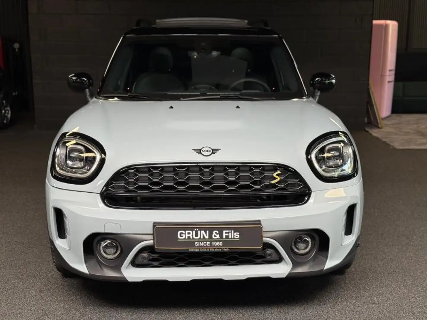 MINI Countryman SE Untamed Gris - 2