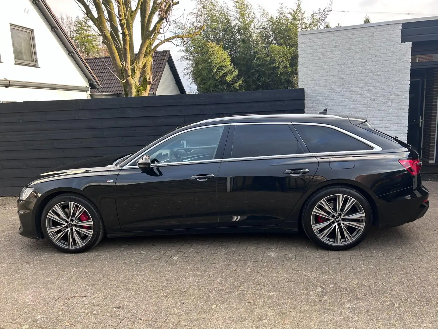 Audi A6 Avant 55 TFSI e quattro Competition, ACC, Matrix, Negro - 2