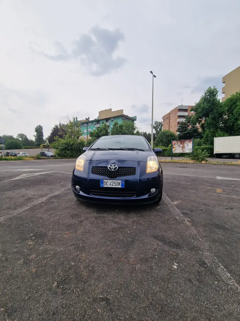 Toyota Yaris 1.3 Blu/Azzurro - 2