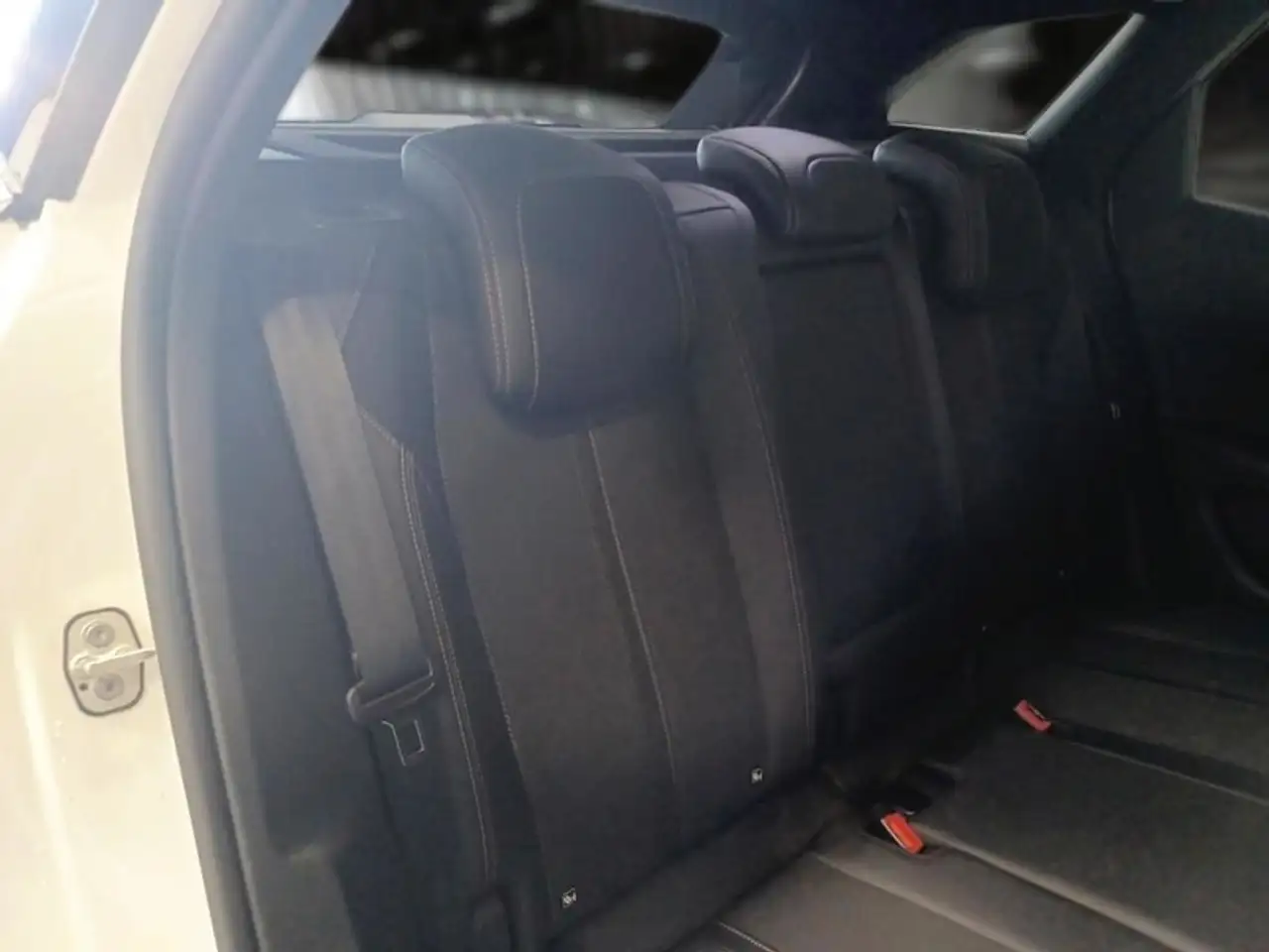 Peugeot 3008 BLUEHDI 130 SES EAT8 GT AUT. SUV, миниатюра 11