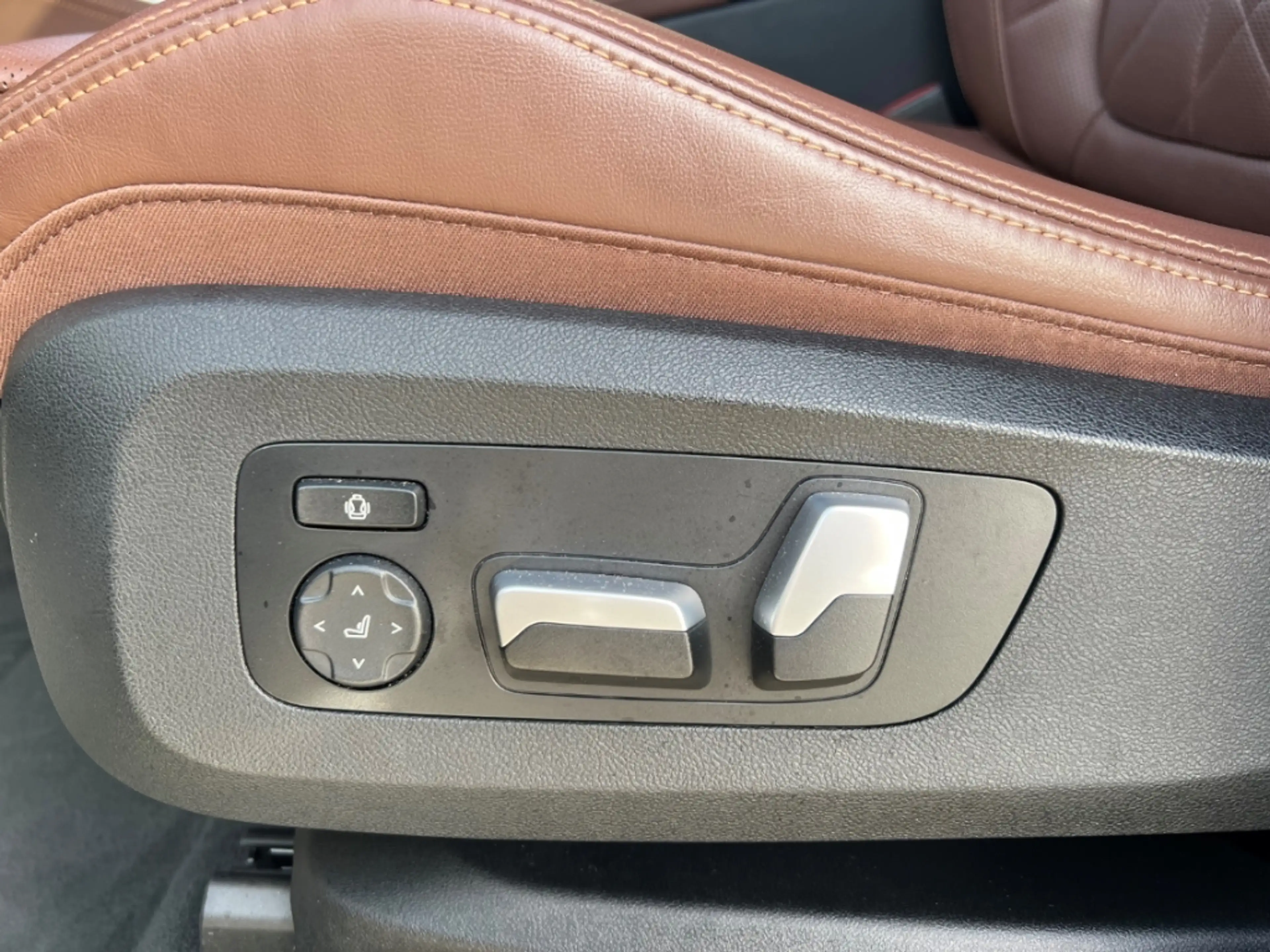 BMW X5 xDrive 30dA M-Sport Sportpaket HUD AD El. Panodach — photo 14