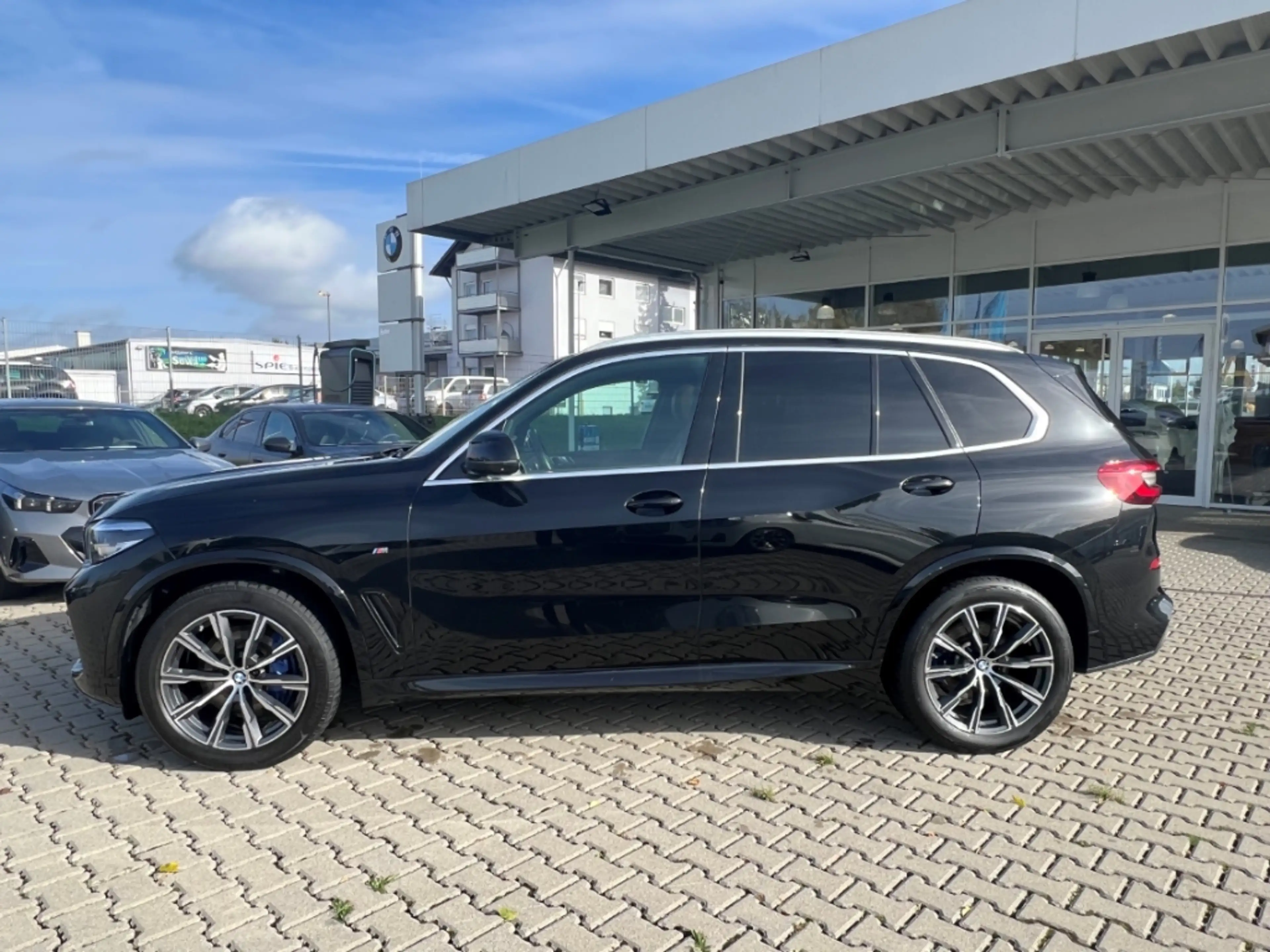 BMW X5 xDrive 30dA M-Sport Sportpaket HUD AD El. Panodach — photo 4