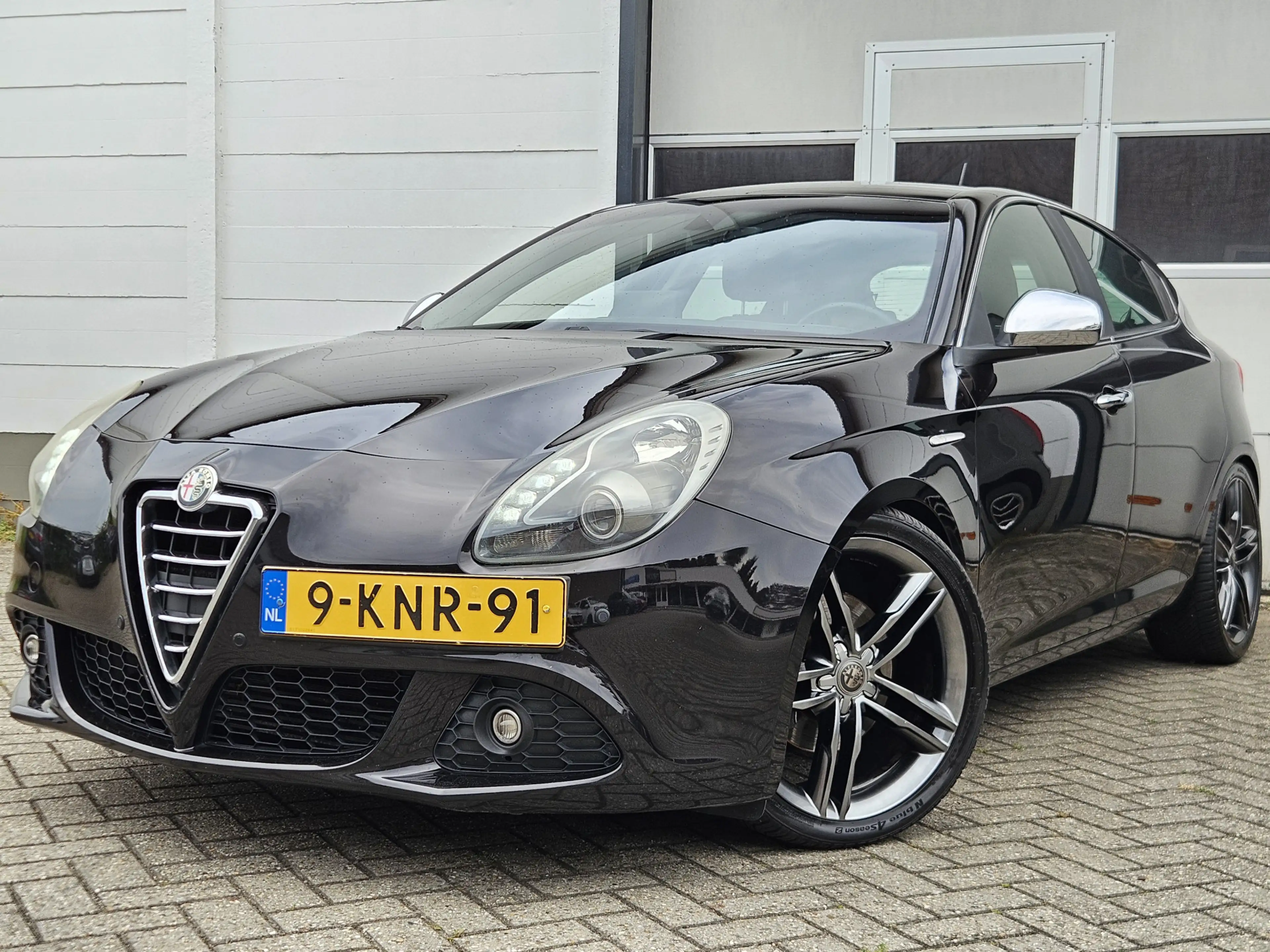 Alfa Romeo Giulietta 1.4 T Distinctive / Automaat / Leer / PDC!