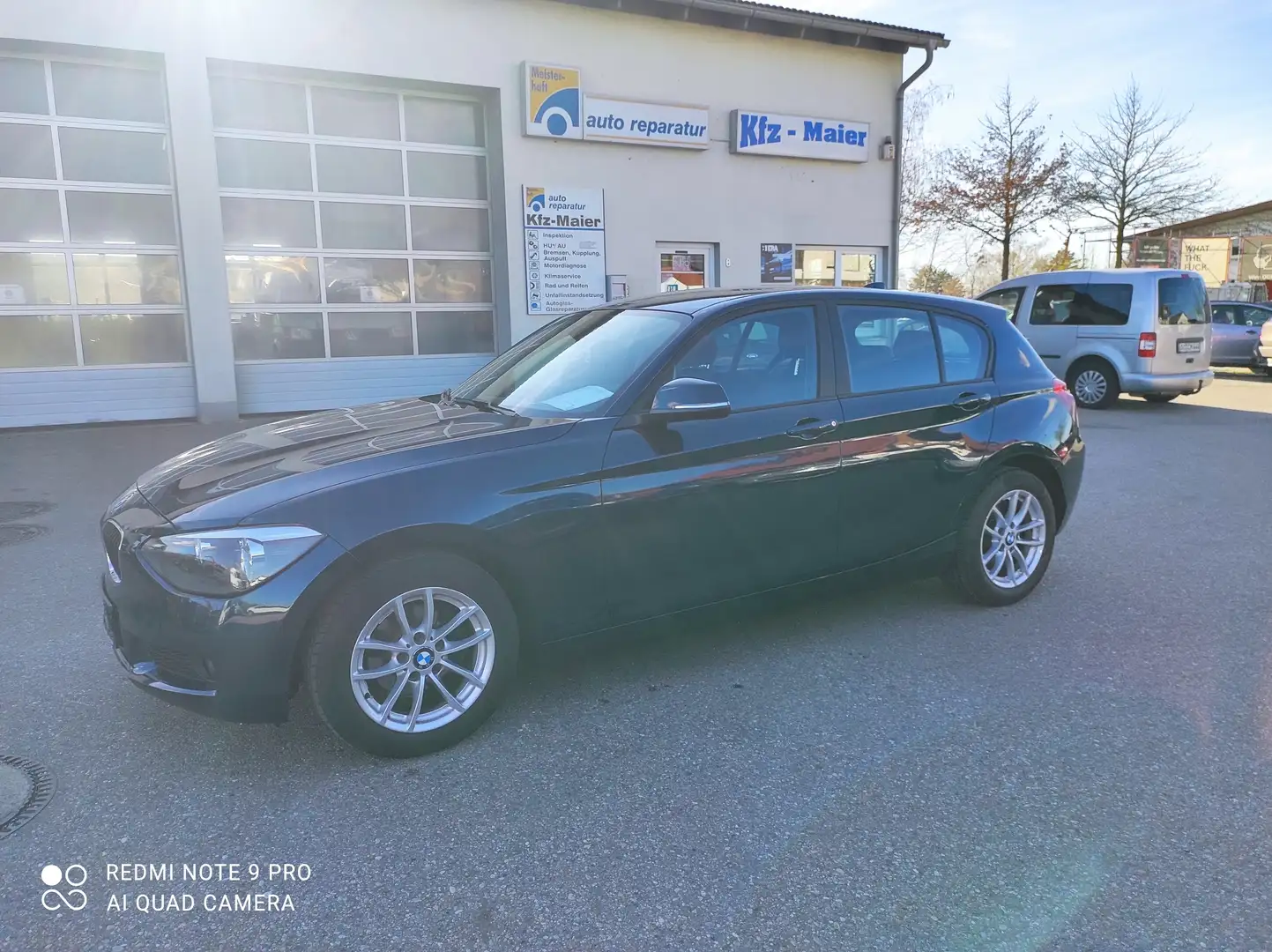 BMW 116 116i Blue - 1