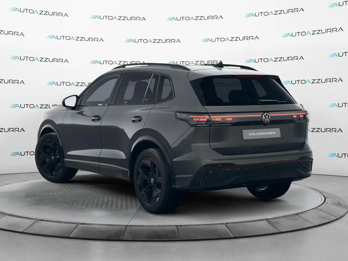 Volkswagen Tiguan Tiguan 2.0 TDI 150 CV DSG R-Line *TETTO, PROMO AZ - 2