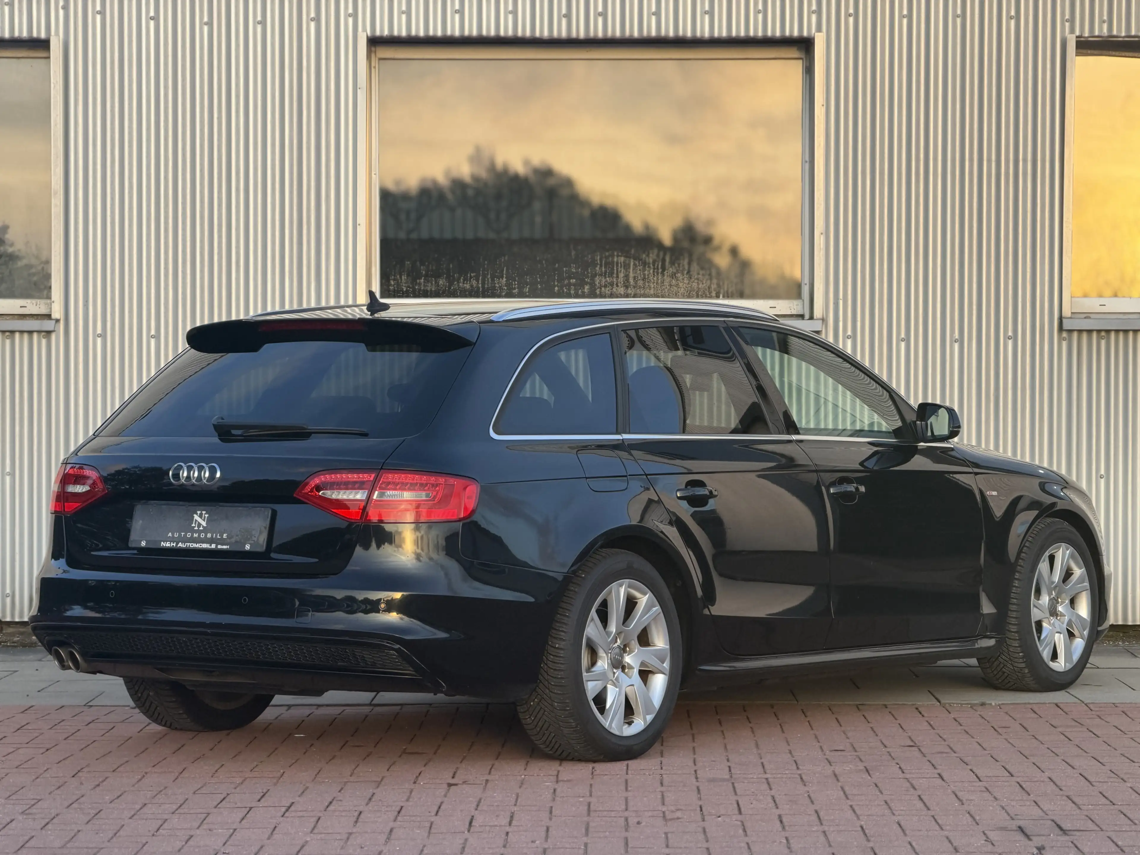 Audi A4 S line Sportpaket   plus*Panorama*Alcantara* — photo 10
