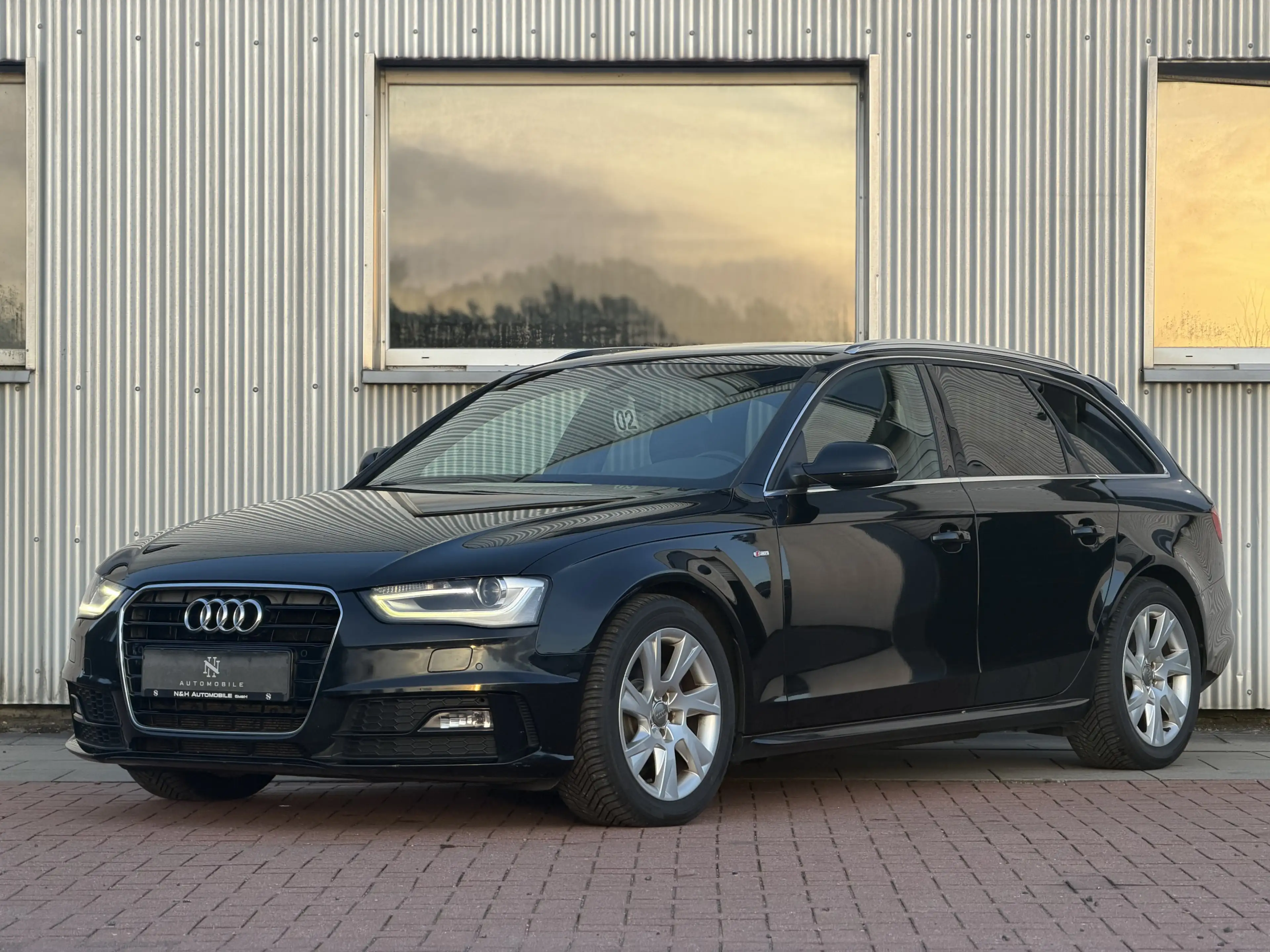Audi A4 S line Sportpaket   plus*Panorama*Alcantara* — photo 4