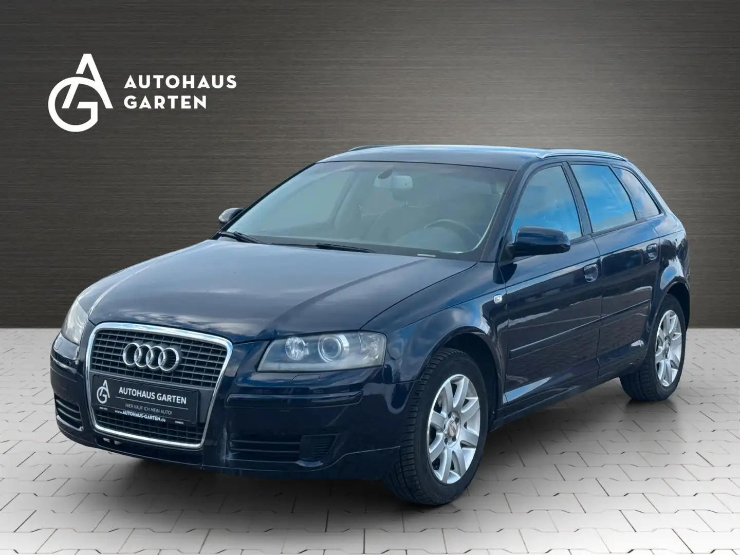 Audi A3 Sportback 2.0 FSI Automatik Xenon Klima Blau - 1
