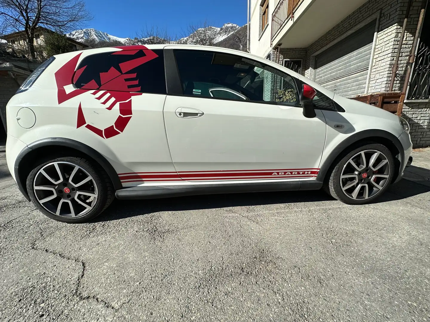 Abarth Grande Punto 1.4 t. t-jet 155cv 3p Weiß - 2