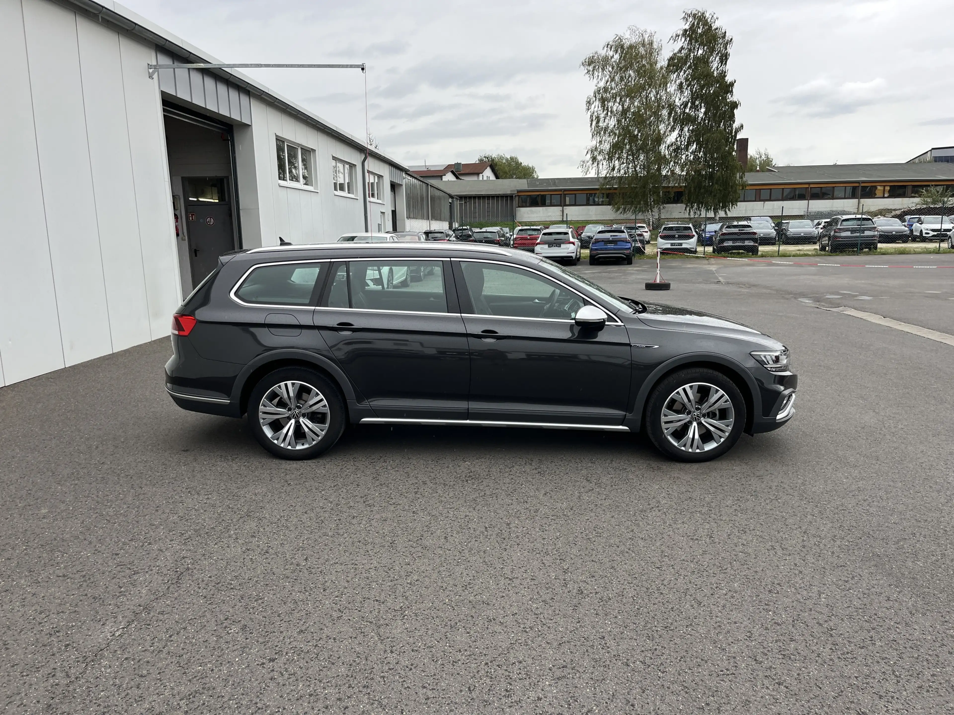 Volkswagen Passat Alltrack 2.0 TDI DSG 4Mo 1,99% Fin. Navi TravelAssist SHZ R — photo 6