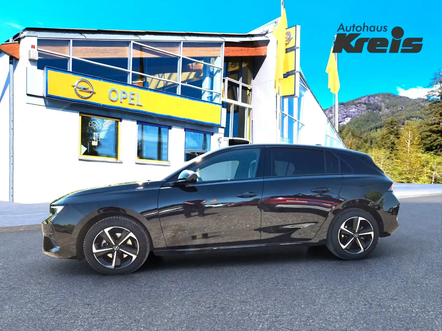 Opel Astra 1.2 GS Line Navi SHZ LHZ Kamera Keyless Zwart - 2