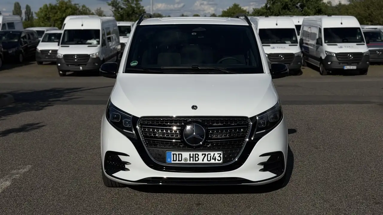 Mercedes-Benz V-Class 2026