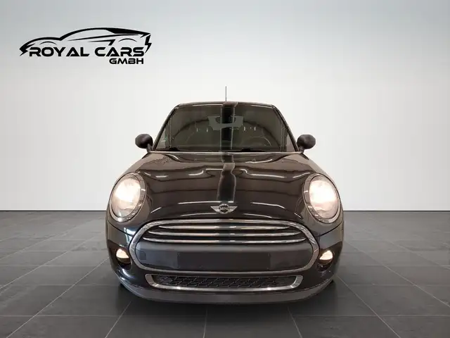 Mini Hatch view 2