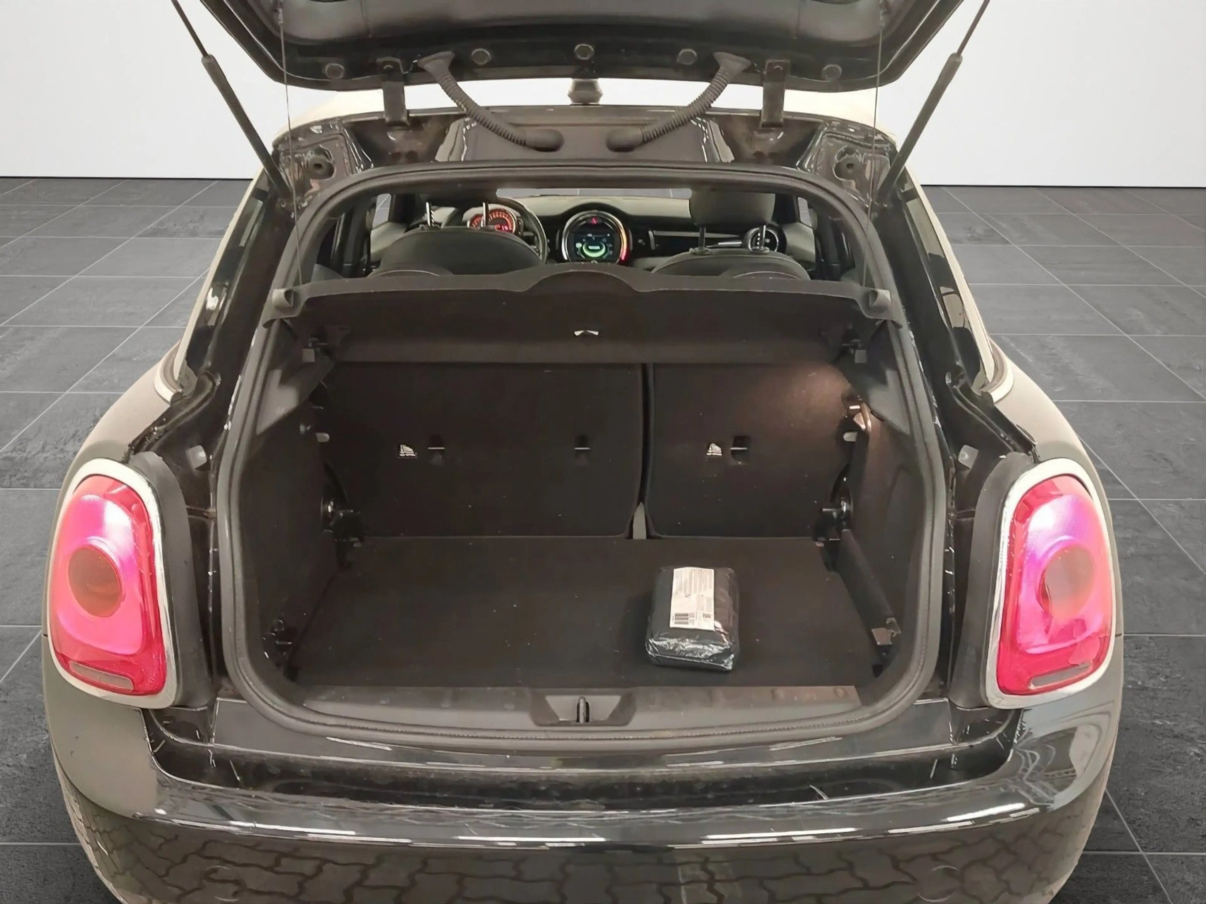 MINI One KLIMA*PANO*SHZ*AMBIENTE*BT*4-TÜRER*II.HAND ! — photo 8