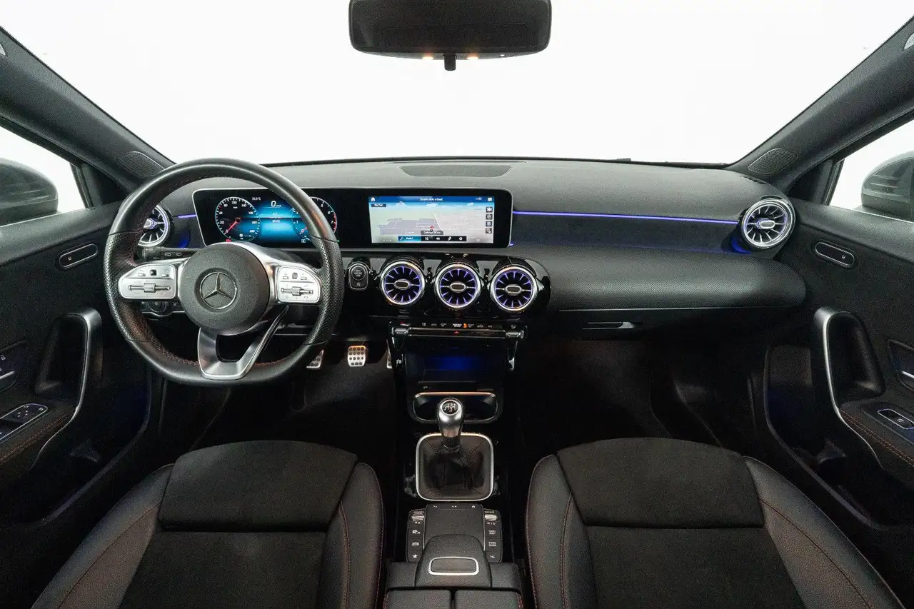 Mercedes-Benz A-Class AMG Line, миниатюра 13