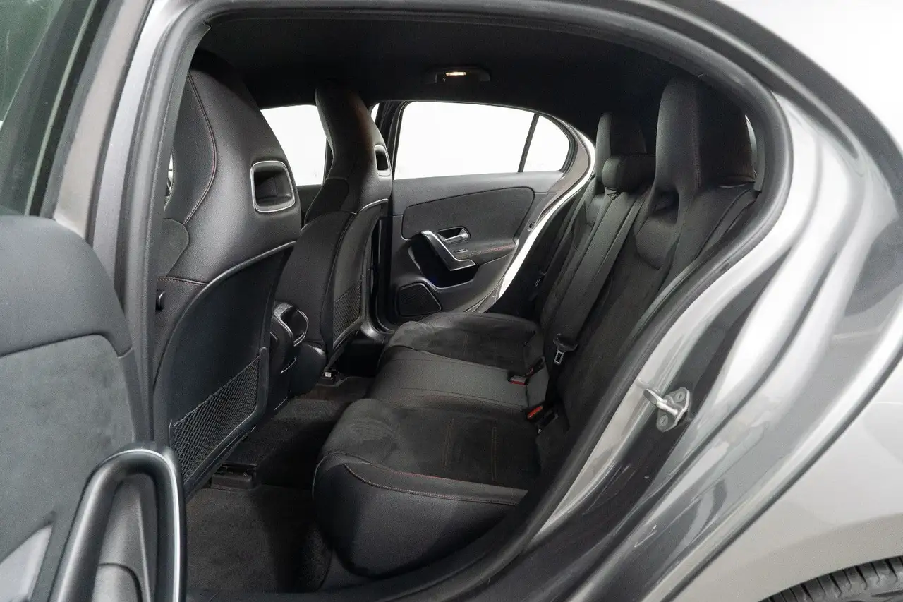 Mercedes-Benz A-Class AMG Line, миниатюра 12