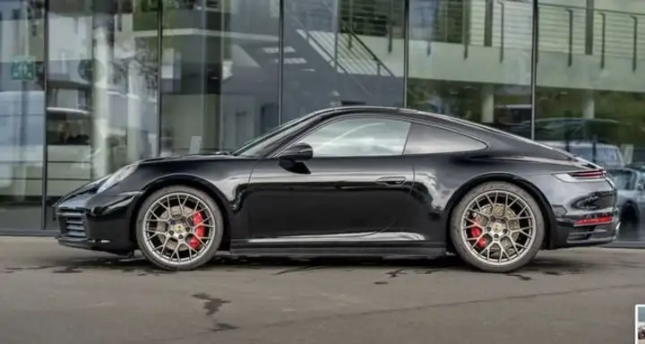 Porsche Carrera 4 GTS Coupé 2020, foto 5