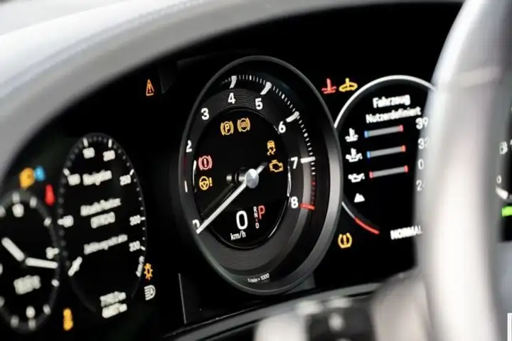 Porsche Carrera 4 GTS Coupé 2020, foto 19