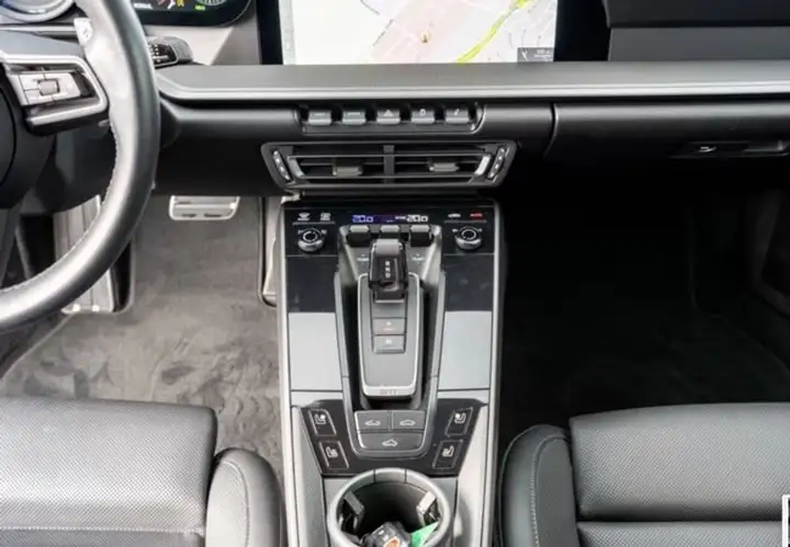 Porsche Carrera 4 GTS Coupé 2020, foto 23