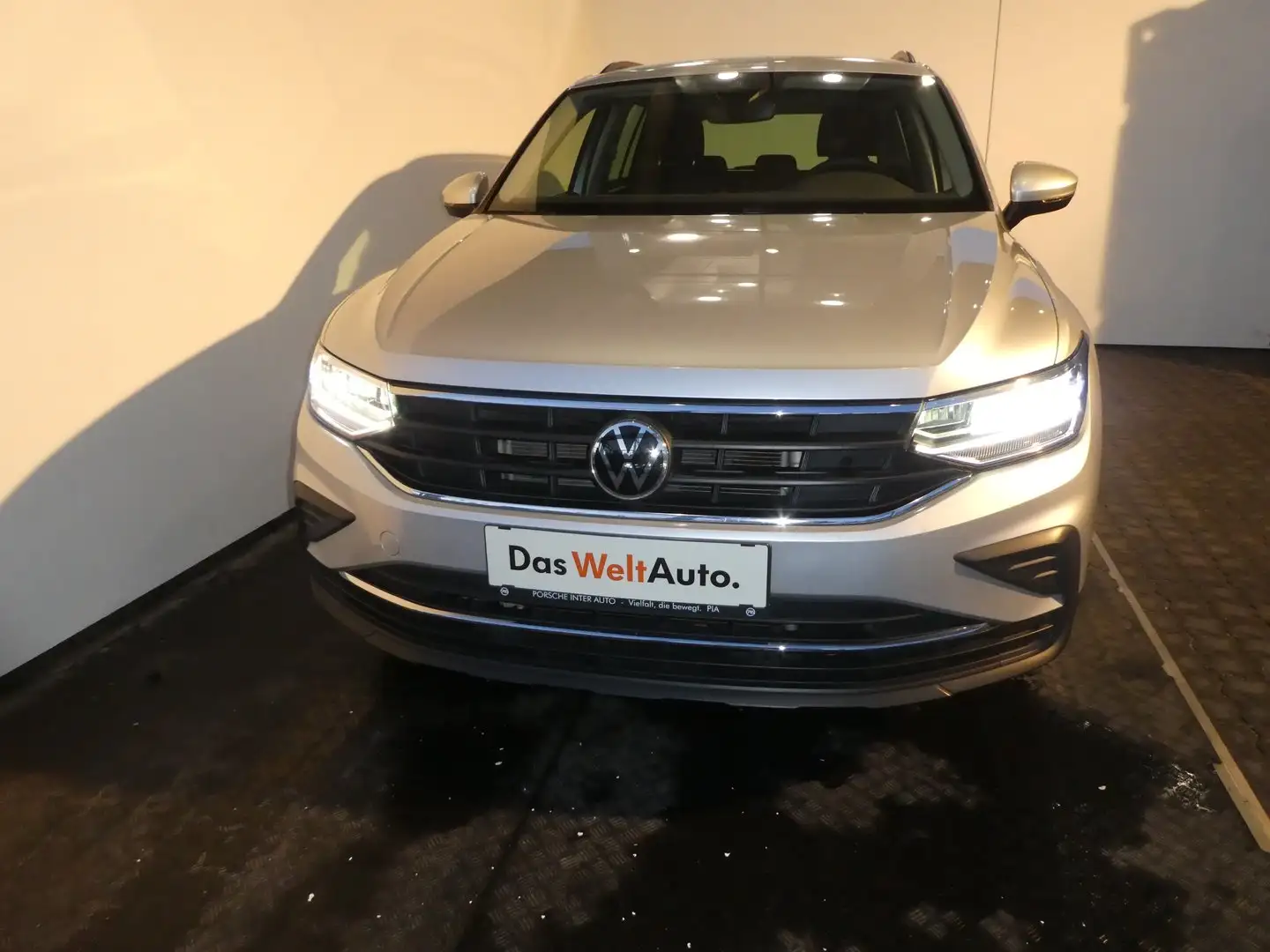 Volkswagen Tiguan Life TDI Silber - 2