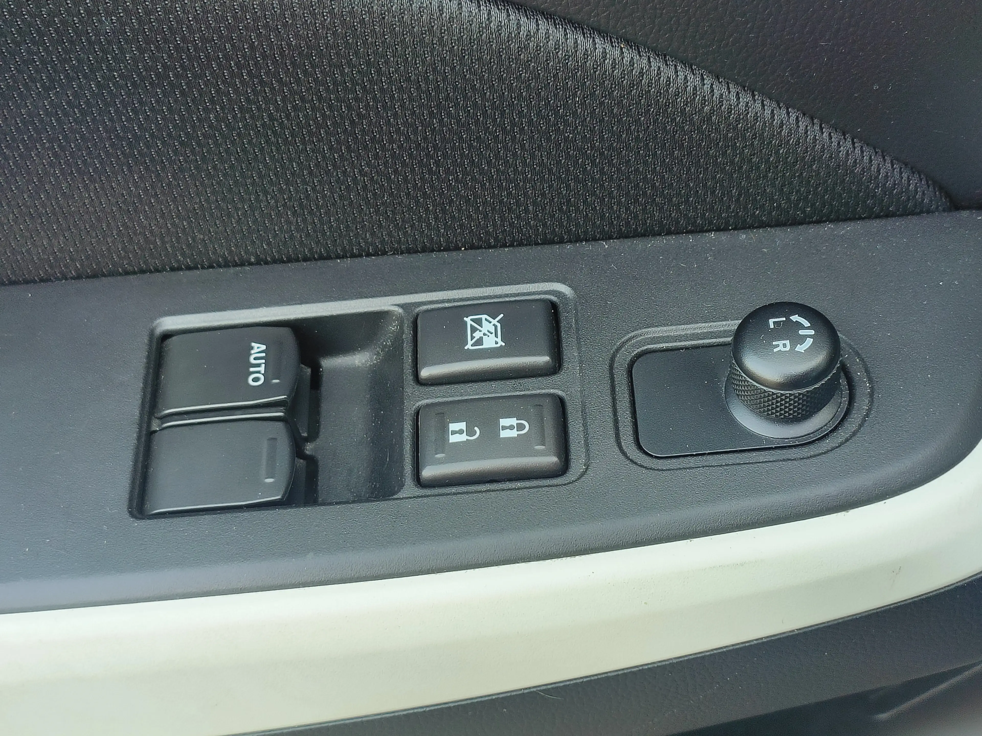 Suzuki Swift 1.2 Select Smart Hybrid uit 2021 Rijklaar + 12 maa — photo 25