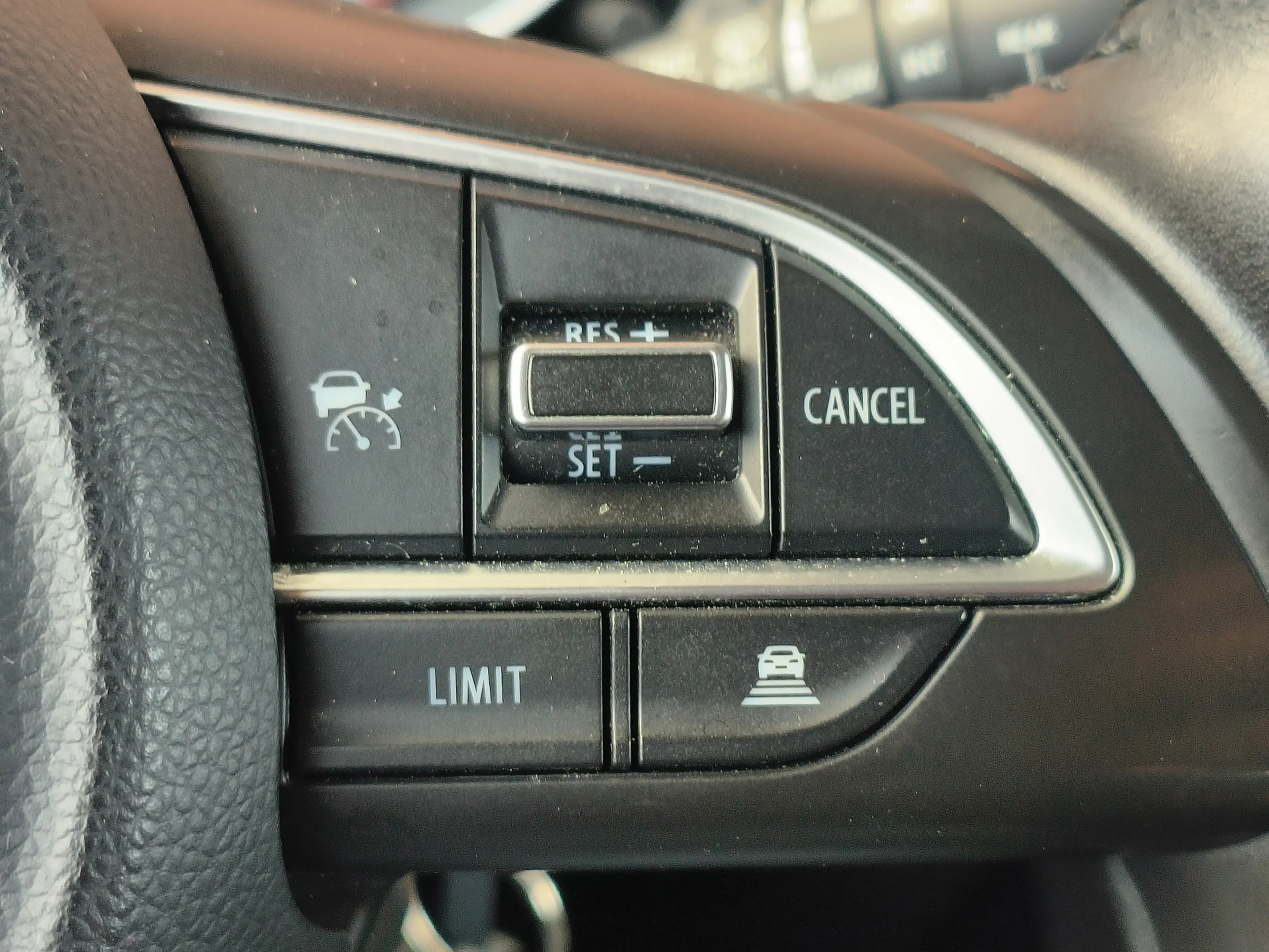 Suzuki Swift 1.2 Select Smart Hybrid uit 2021 Rijklaar + 12 maa — photo 16