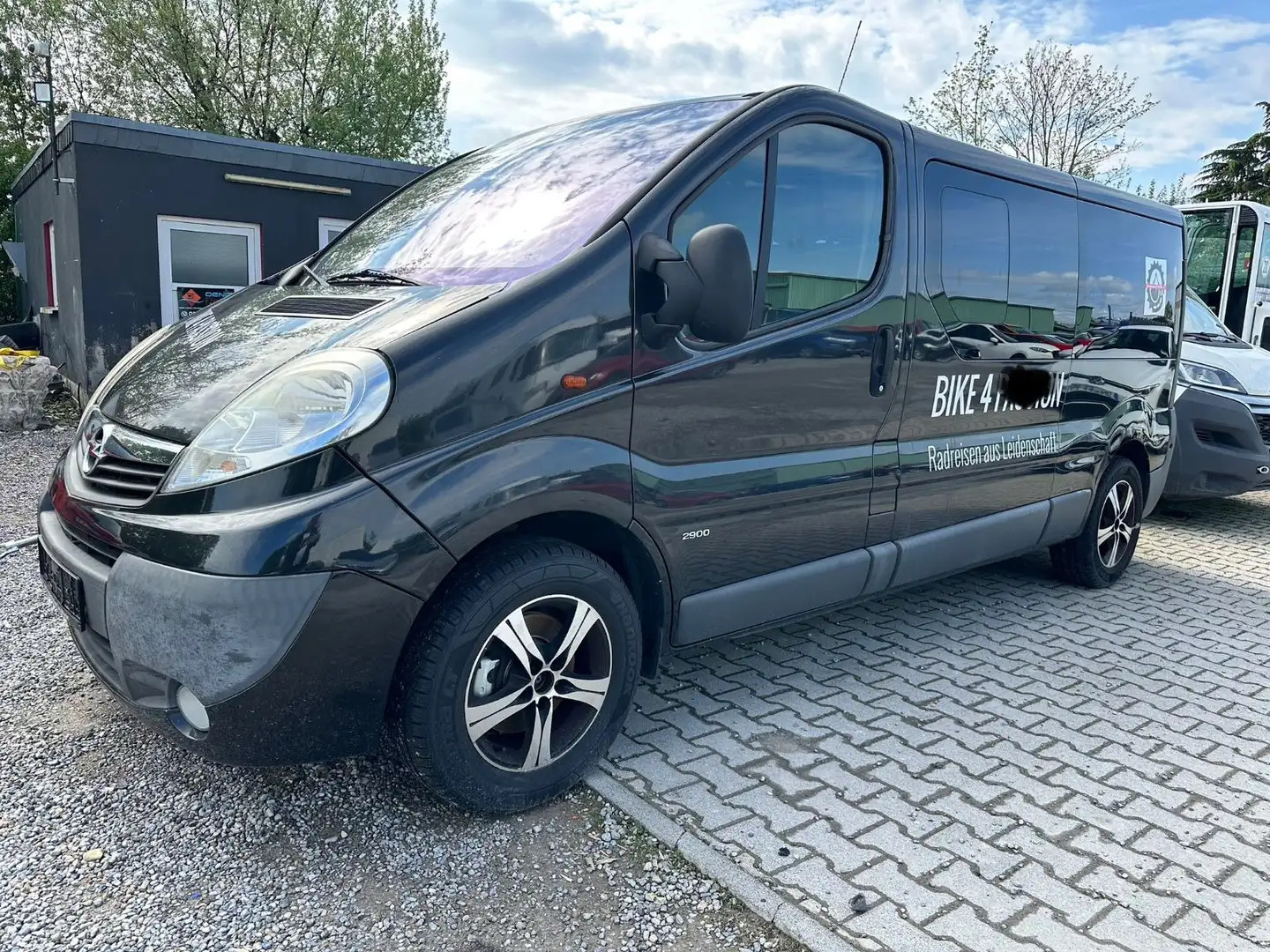 Opel Vivaro Kasten/Kombi Kombi L1H1 2,9t Negro - 2