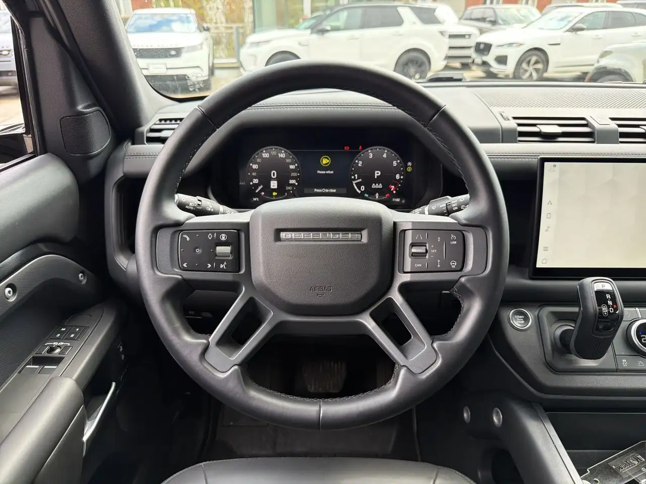 Land Rover Defender снимка Land Rover Defender