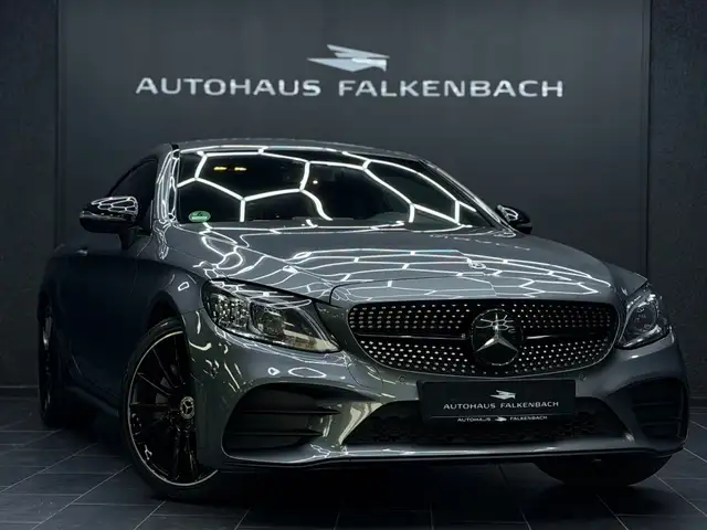 Mercedes-Benz C 300 C300d*AMG*COUPE*DIGITAL*ACC*KAMERA*2.HAND