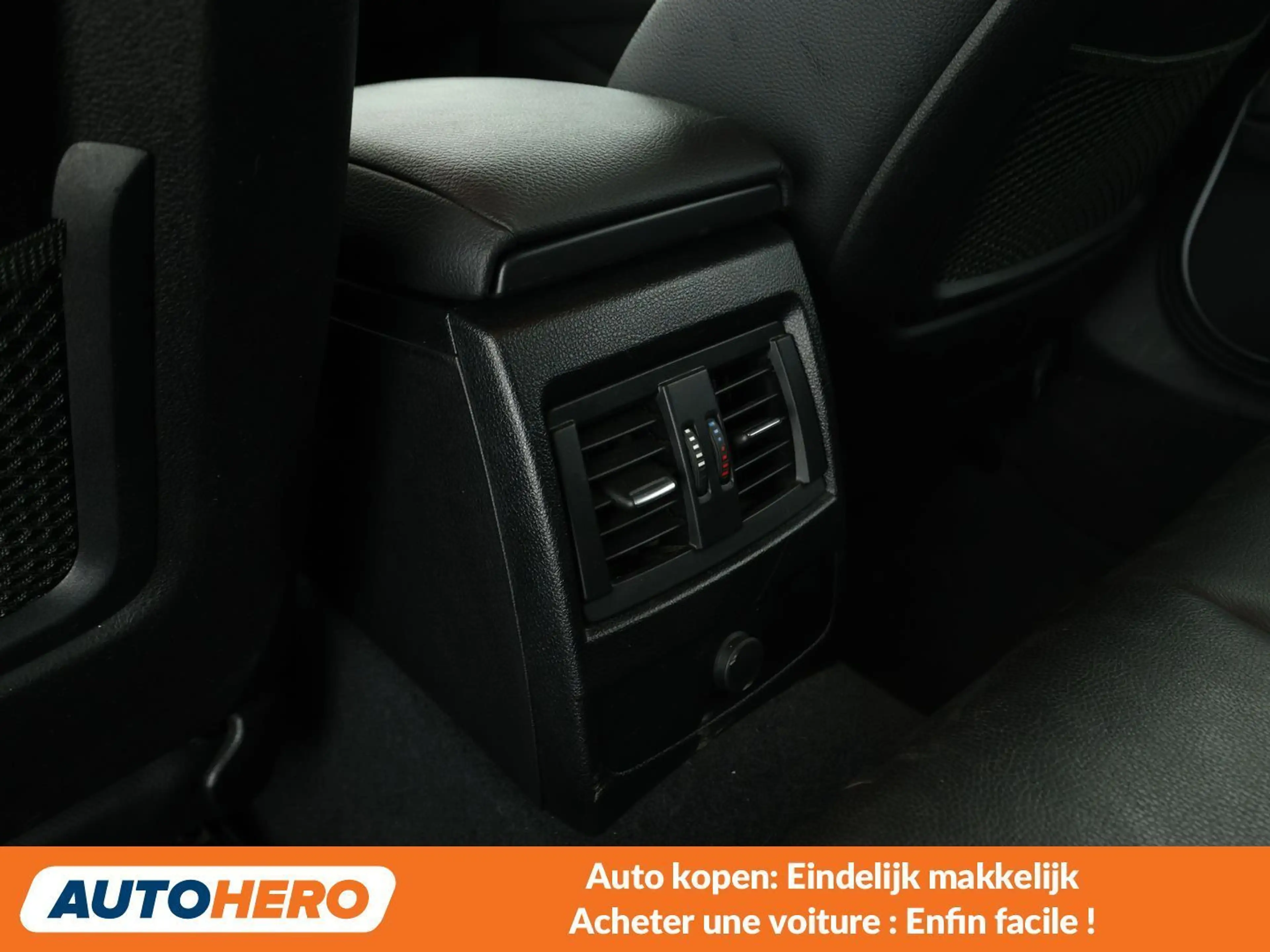 BMW 118 118i Advantage — photo 15