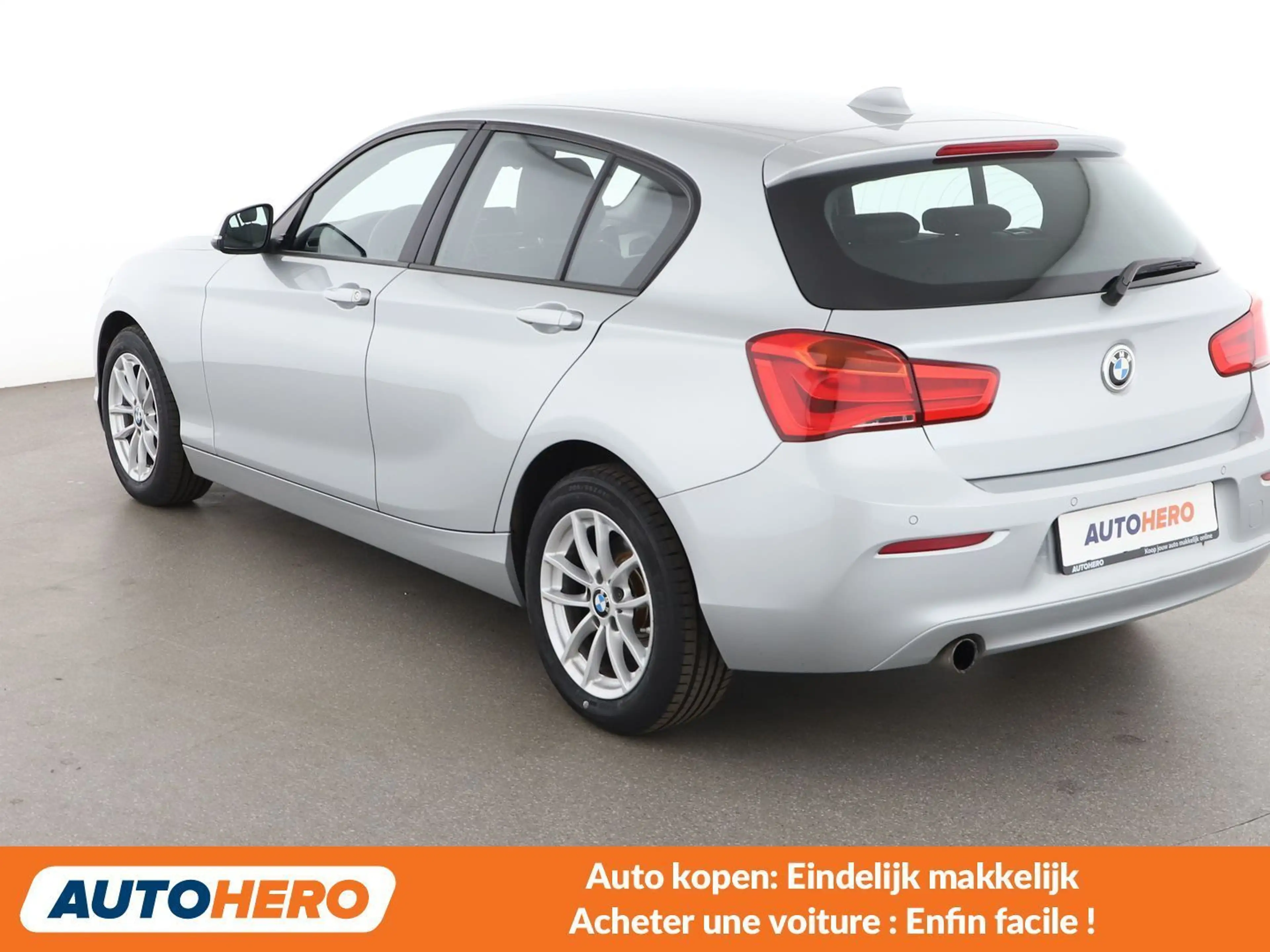 BMW 118 118i Advantage — photo 4